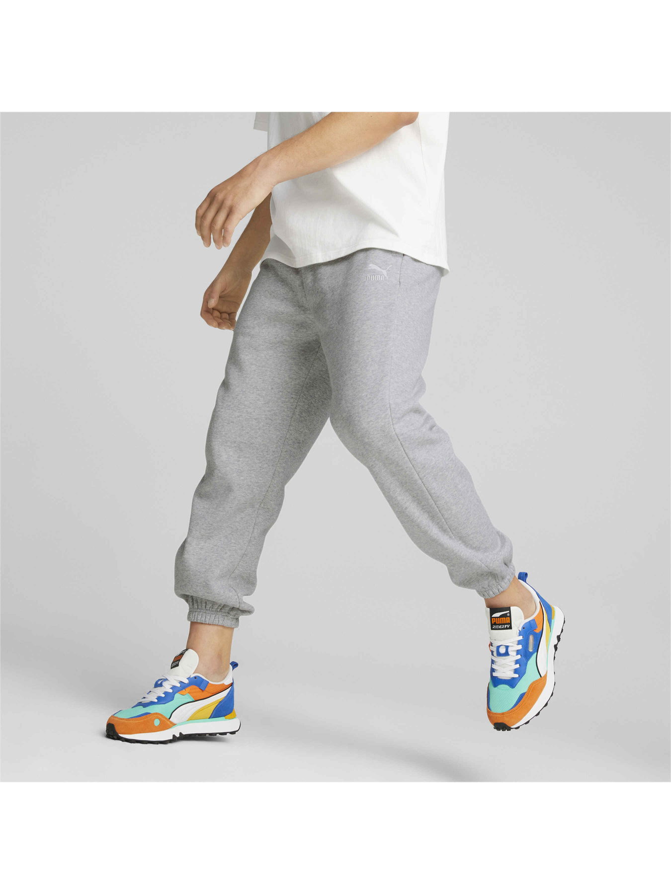 Штаны спортивные PUMA Classics Sweatpants модель 535597 Фото
