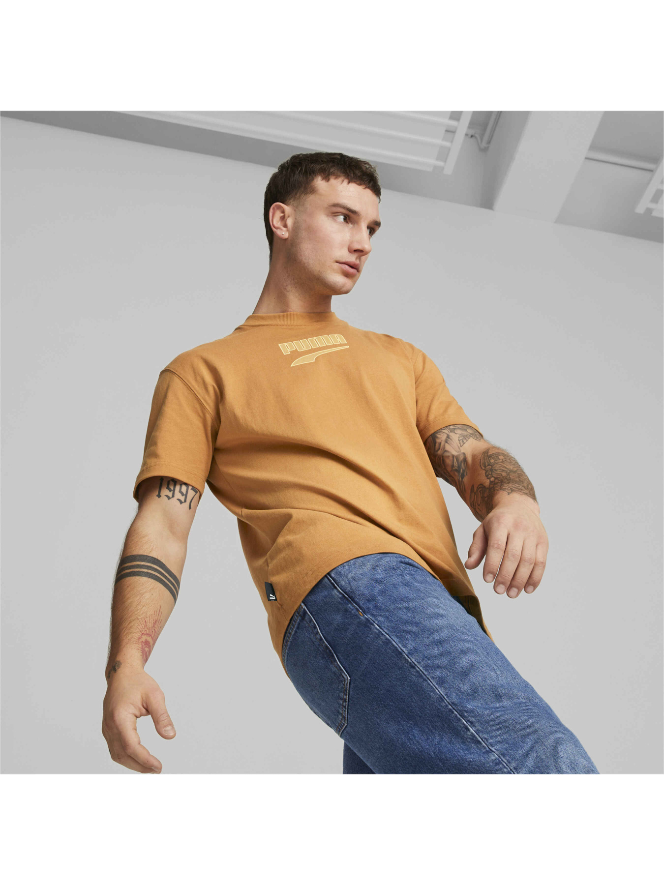 Футболка PUMA Downtown Logo Tee модель 535669 Фото
