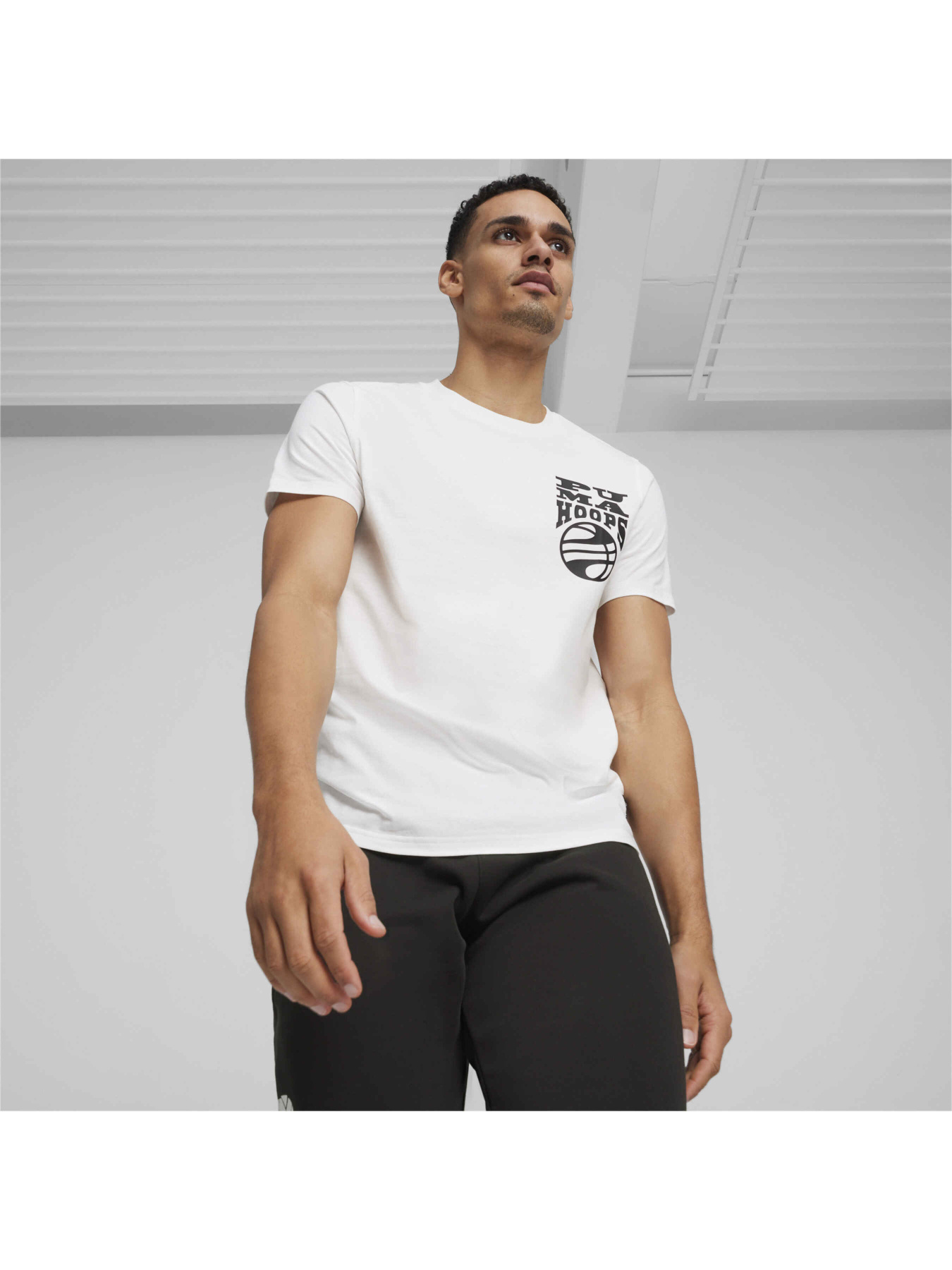 Спортивная футболка PUMA The Hooper Tee 2 модель 624828 Спортивная футболка PUMA The Hooper Tee 2 модель 624828 Фото