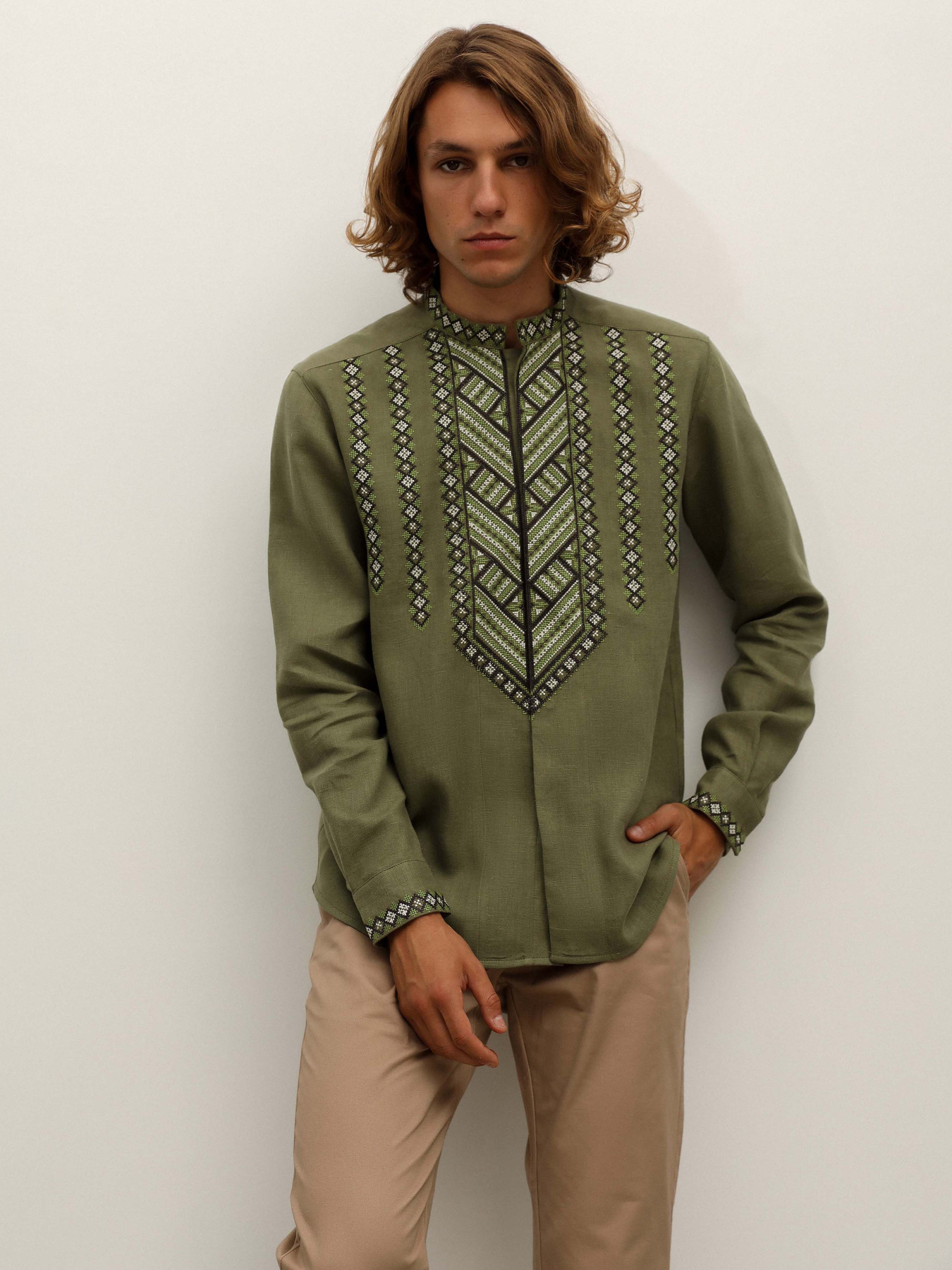 Вышитая рубашка Svarga модель SV-MS00119-1111-10010 Фото