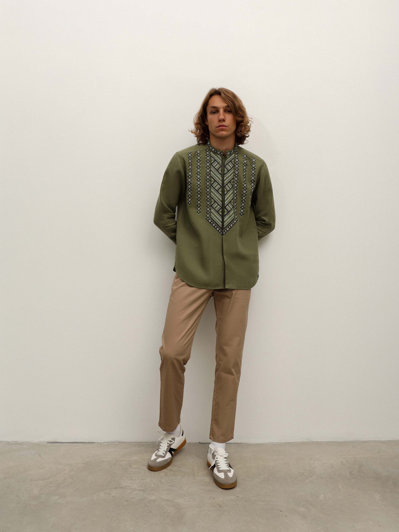 Вышитая рубашка Svarga модель SV-MS00119-1111-10010 Фото