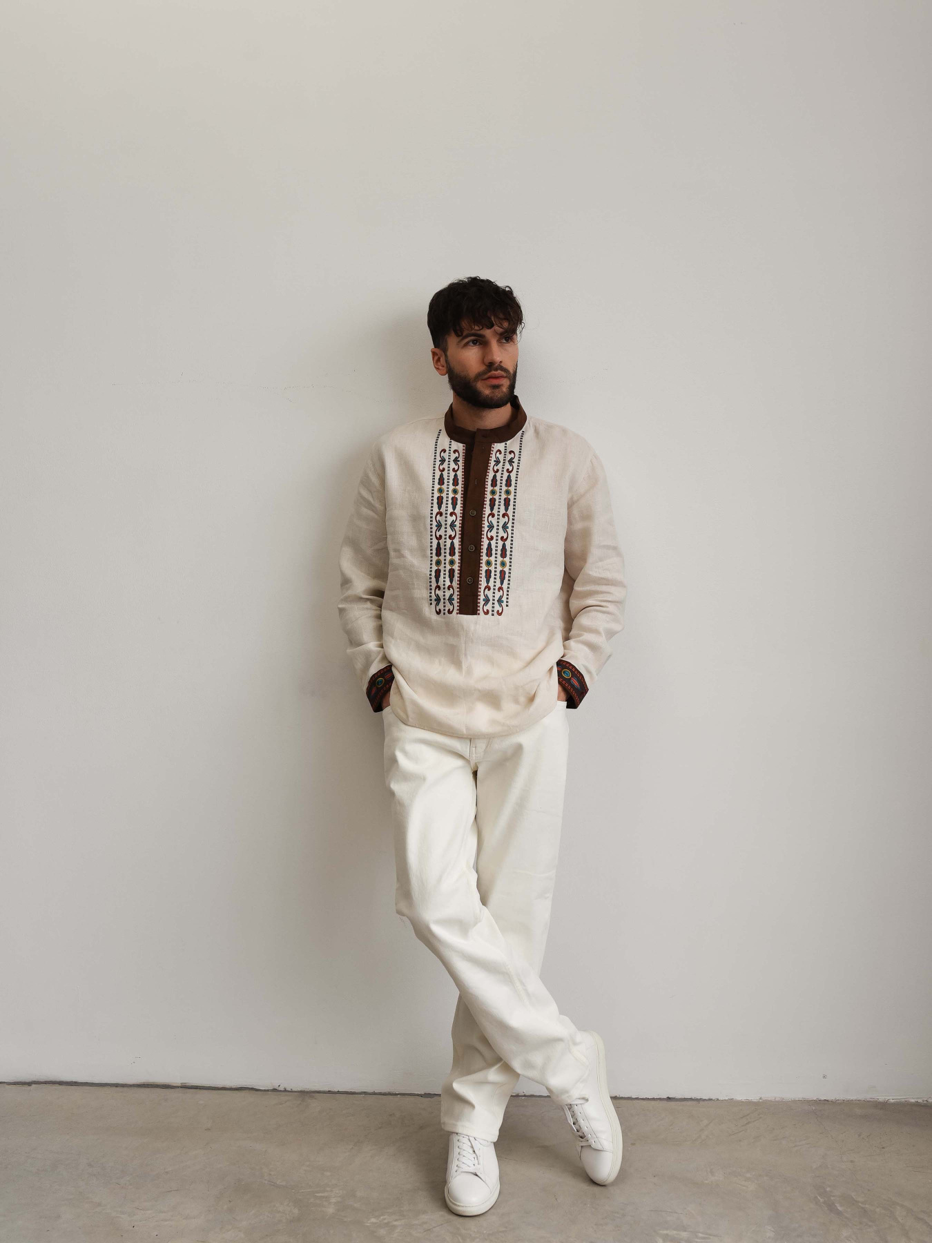 Вышитая рубашка Svarga модель SV-MS00576-1111-10017 Фото