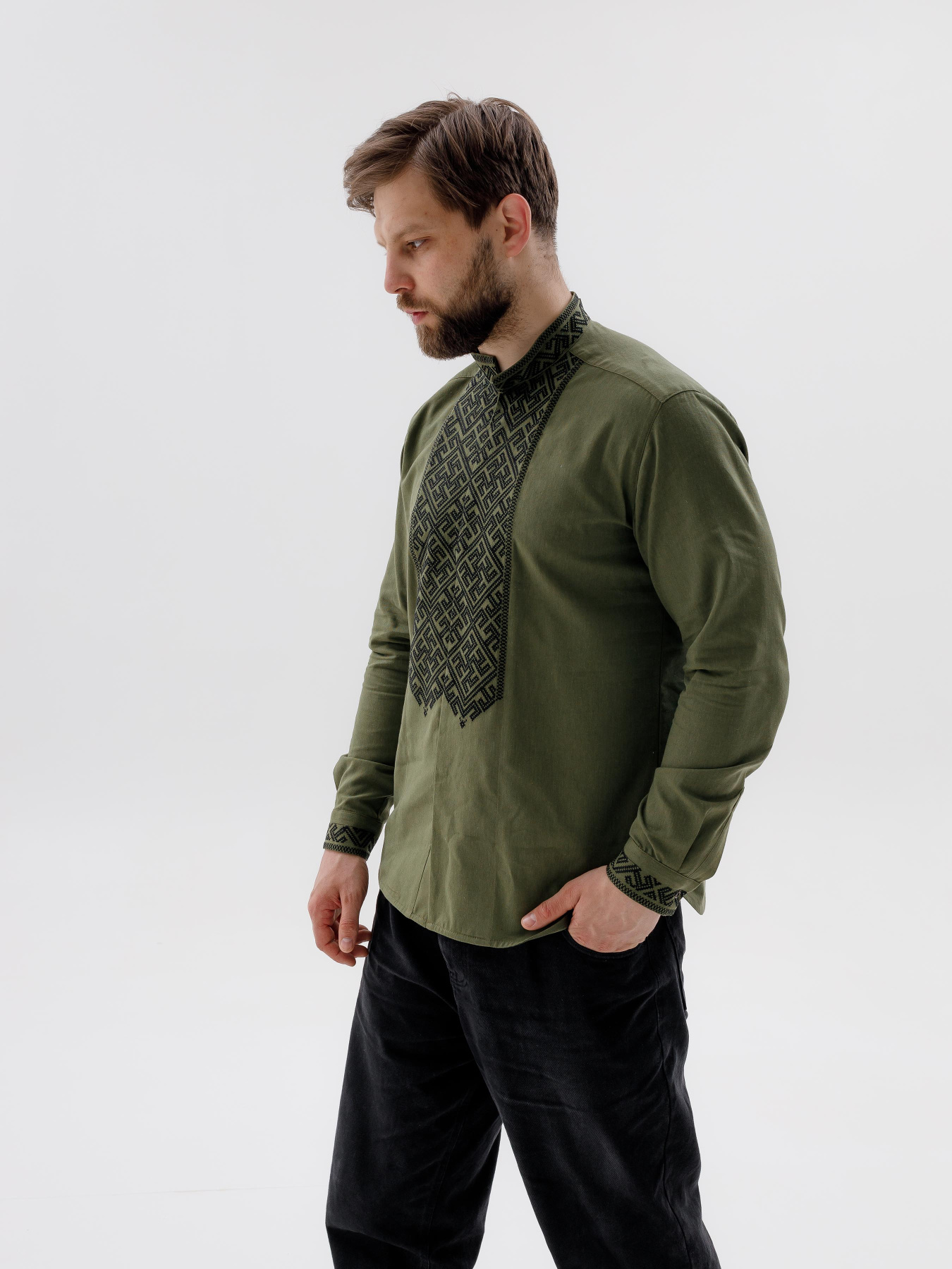 Вишита сорочка Svarga модель SV-MS00614-1180-10010 Вишита сорочка Svarga модель SV-MS00614-1180-10010 Фото