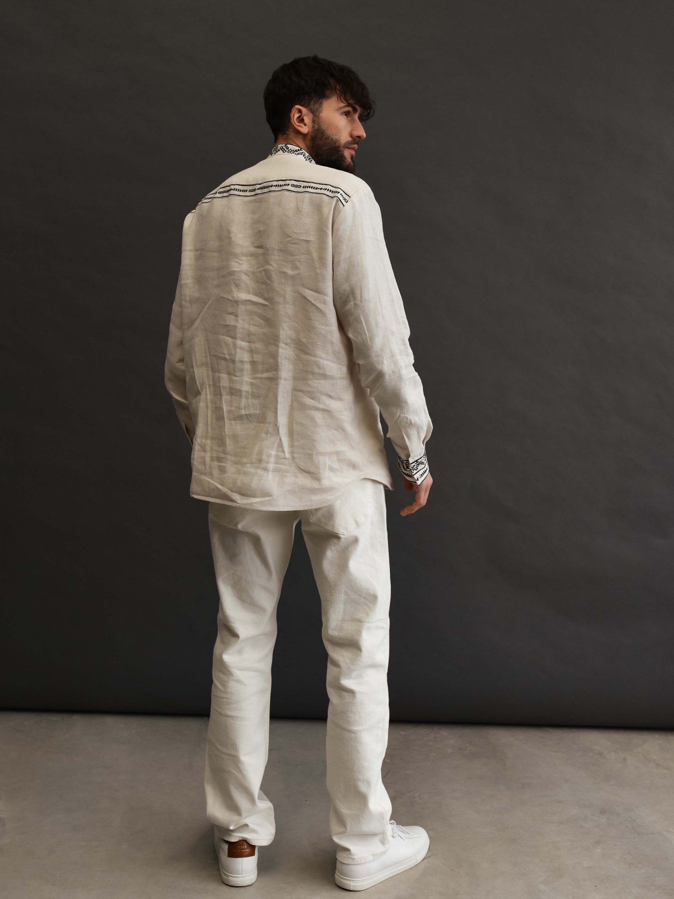 Вишита сорочка Svarga модель SV-MS00683-1111-10039 Фото