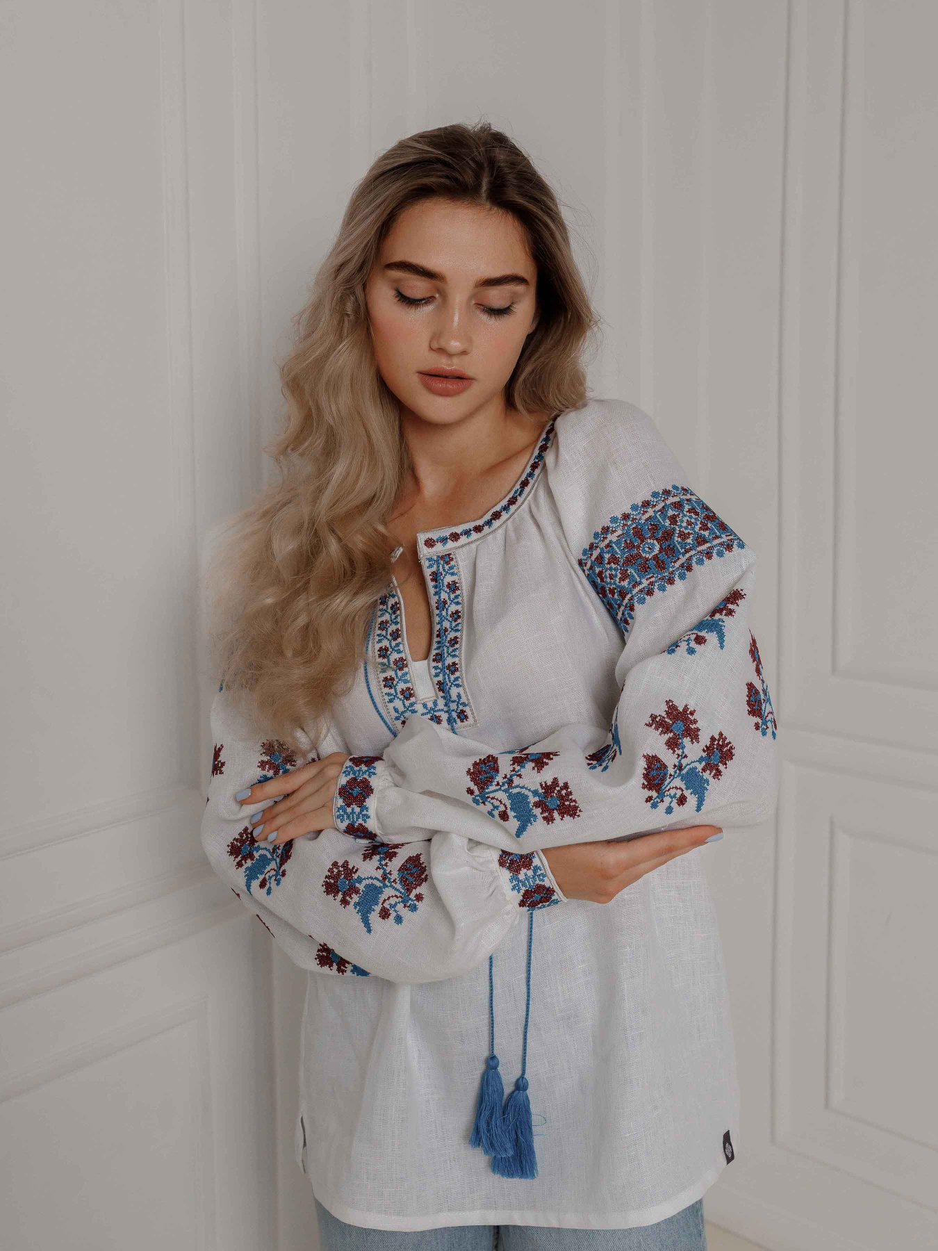 Вышитая рубашка Svarga модель SV-FB00488-1111-10001 Фото