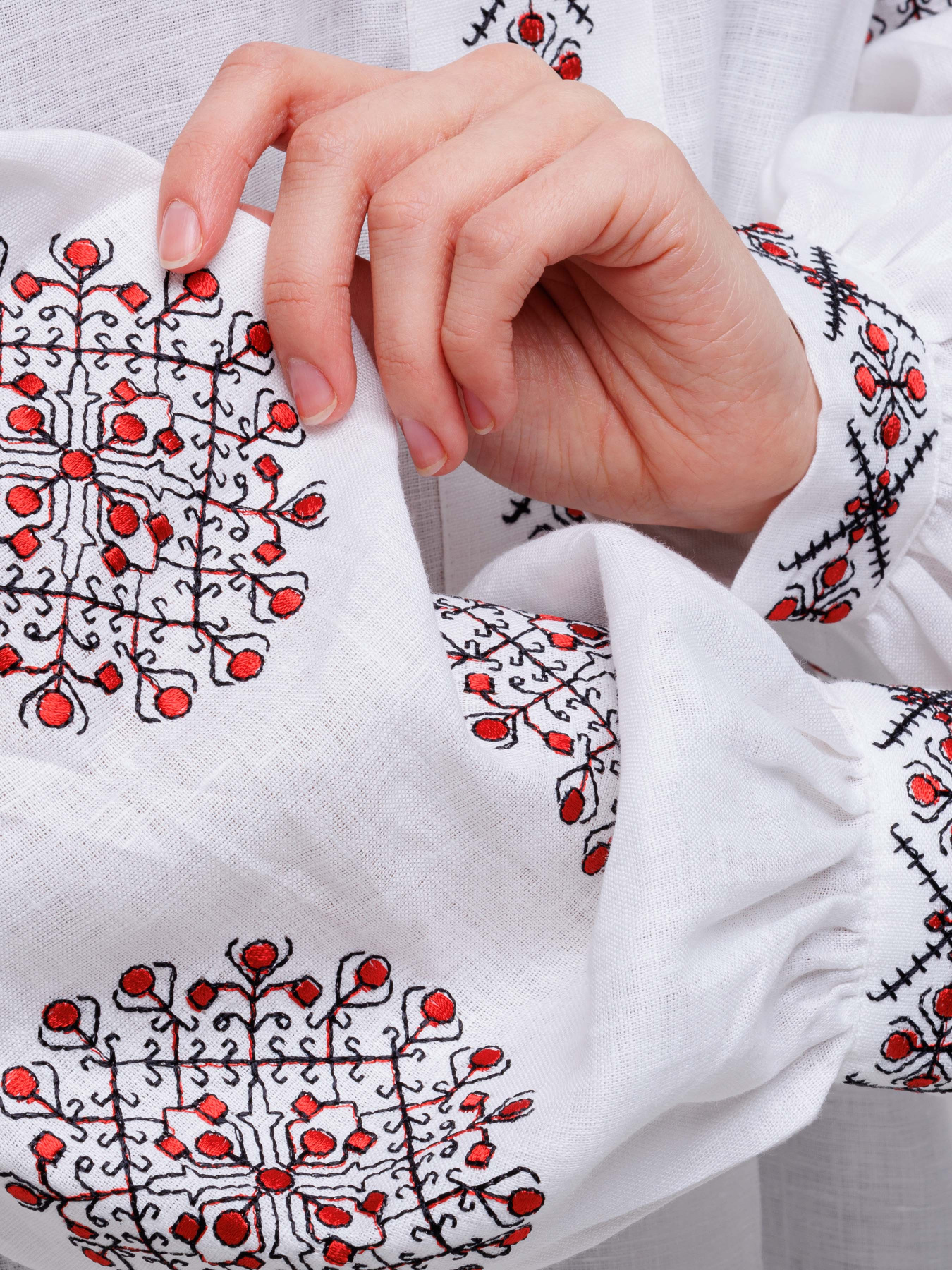 Вышитая рубашка Svarga модель SV-FB00493-1111-10001 Фото