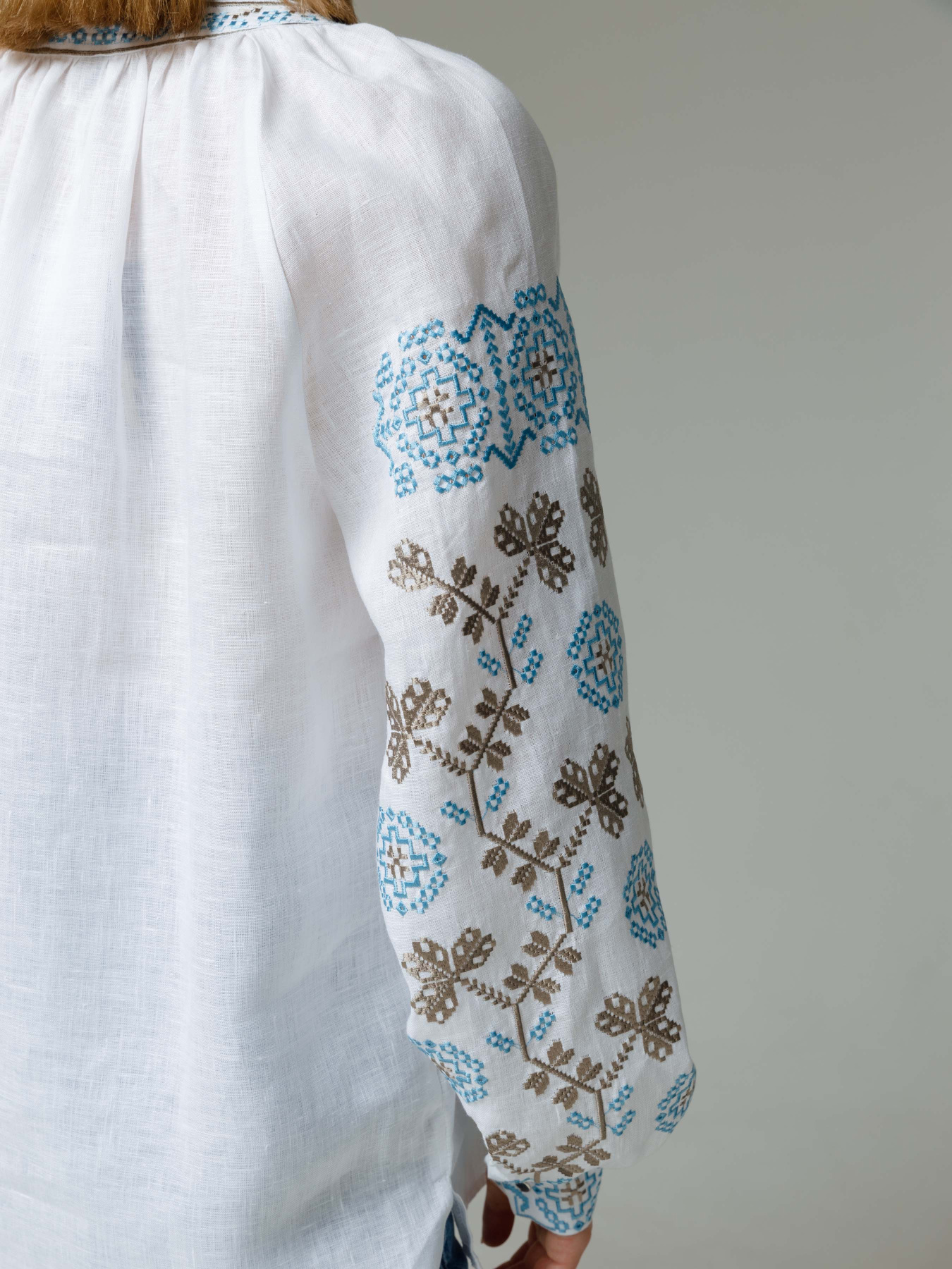 Вышитая рубашка Svarga модель SV-FB00600-1111-10001 Фото