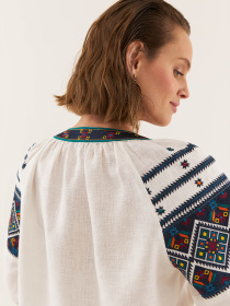 Вышитая рубашка Svarga модель SV-FB00626-1111-10001 Фото