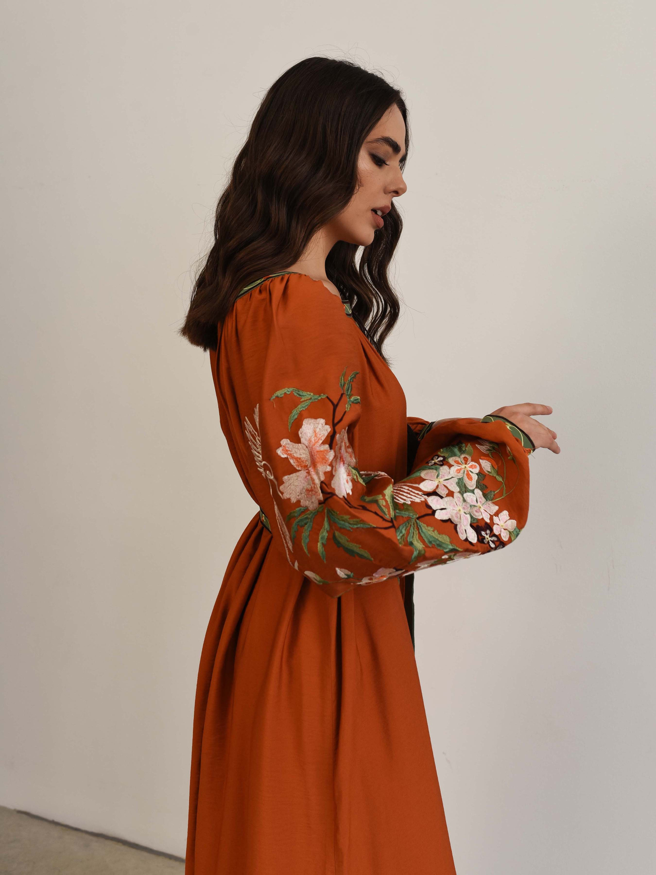 Вышитое платье Svarga модель SV-FD00443-1160-10020 Фото