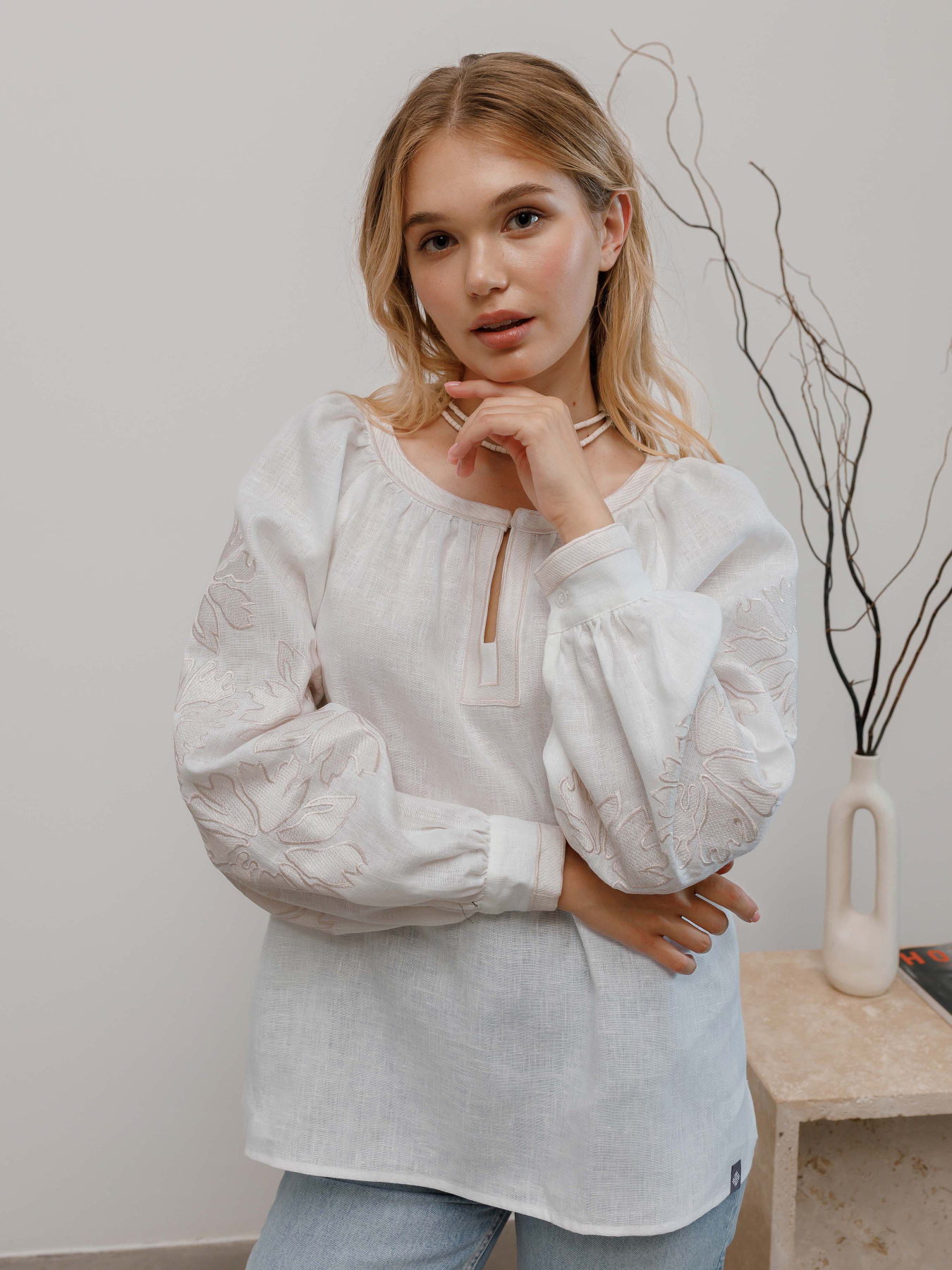 Вышитая рубашка Svarga модель SV-FB00496-1111-10001 Фото