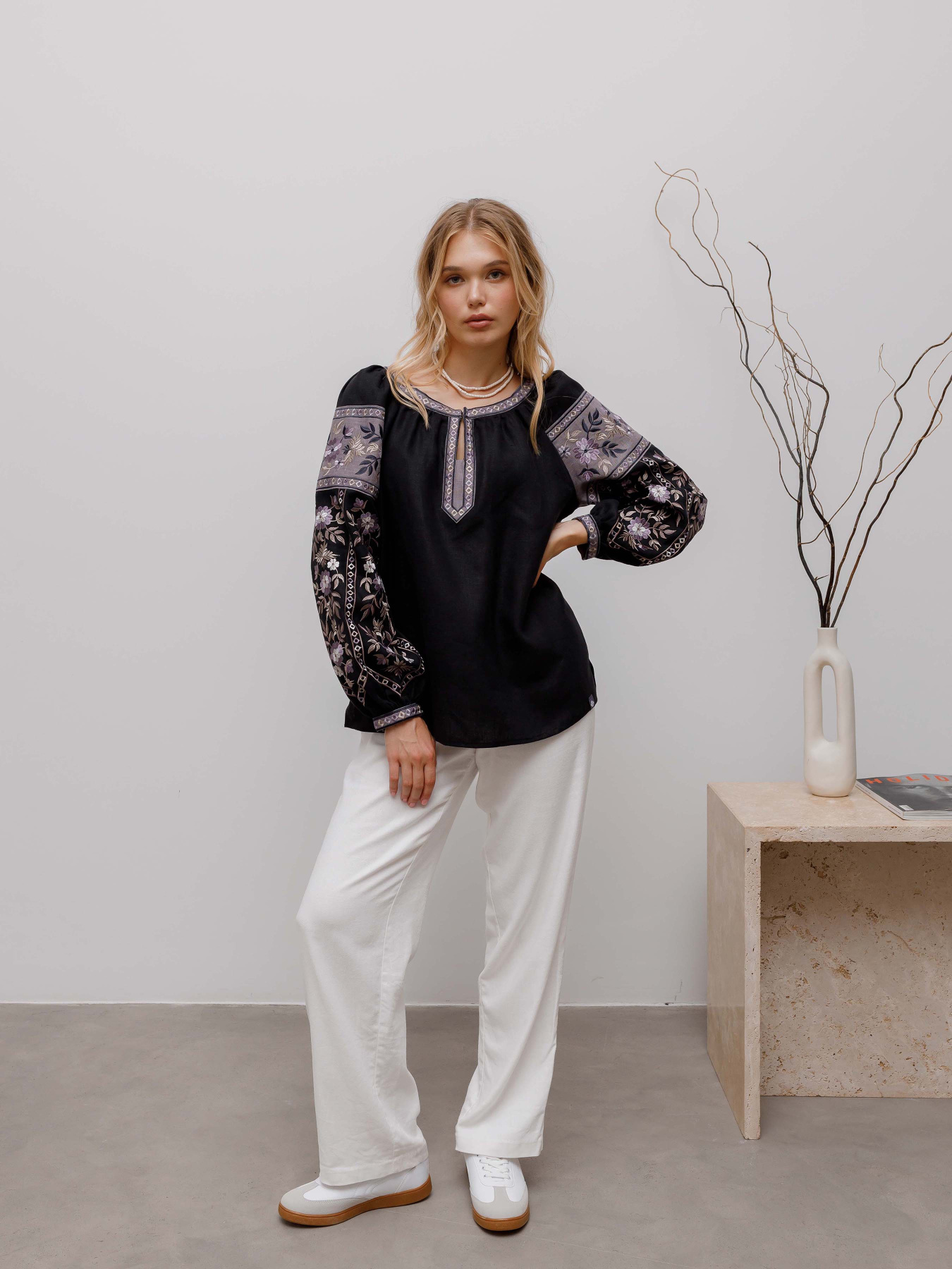 Вышитая рубашка Svarga модель SV-FE0417-0424-03033 Фото