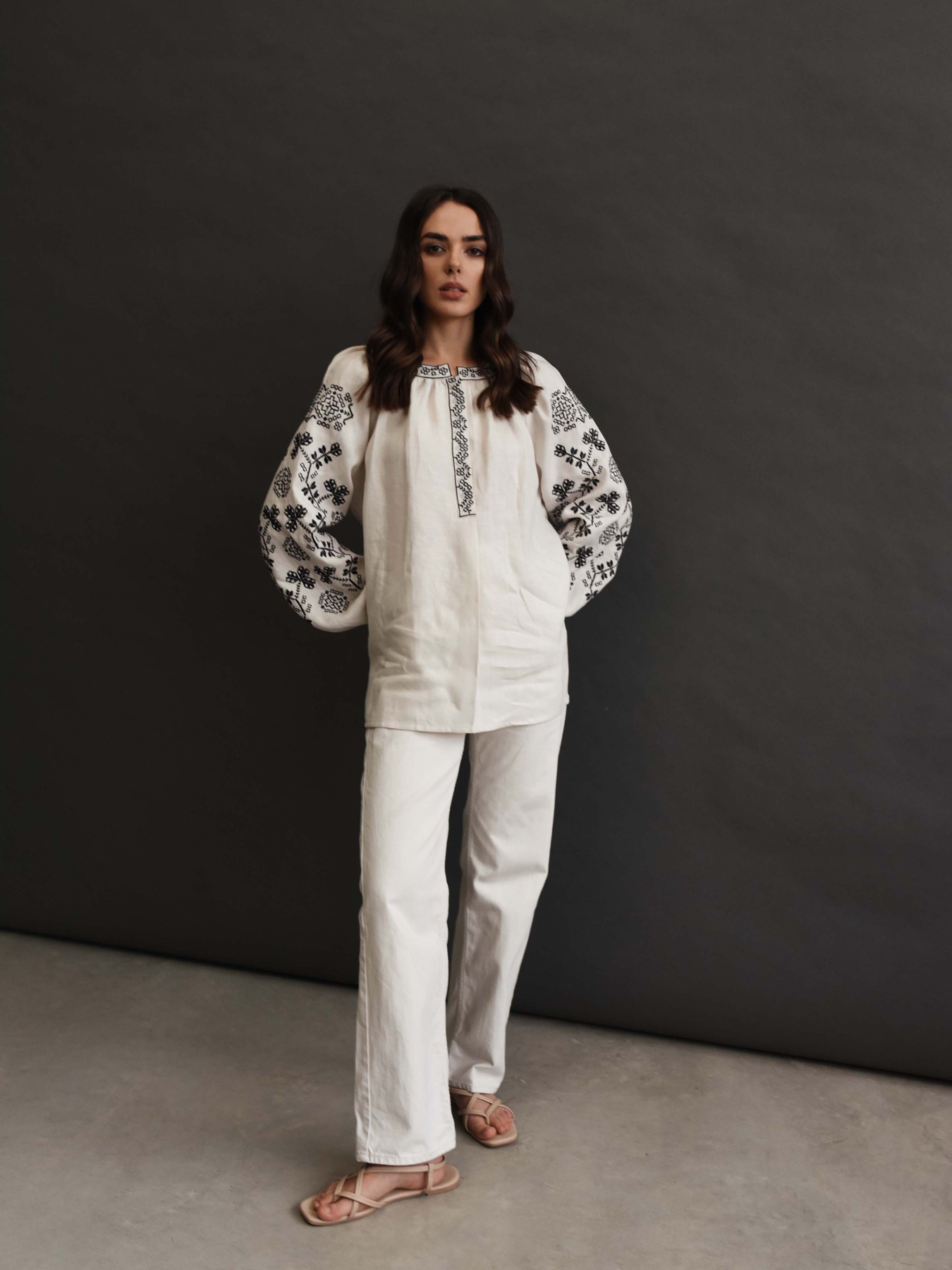 Вышитая рубашка Svarga модель SV-FB00682-1111-10039 Фото