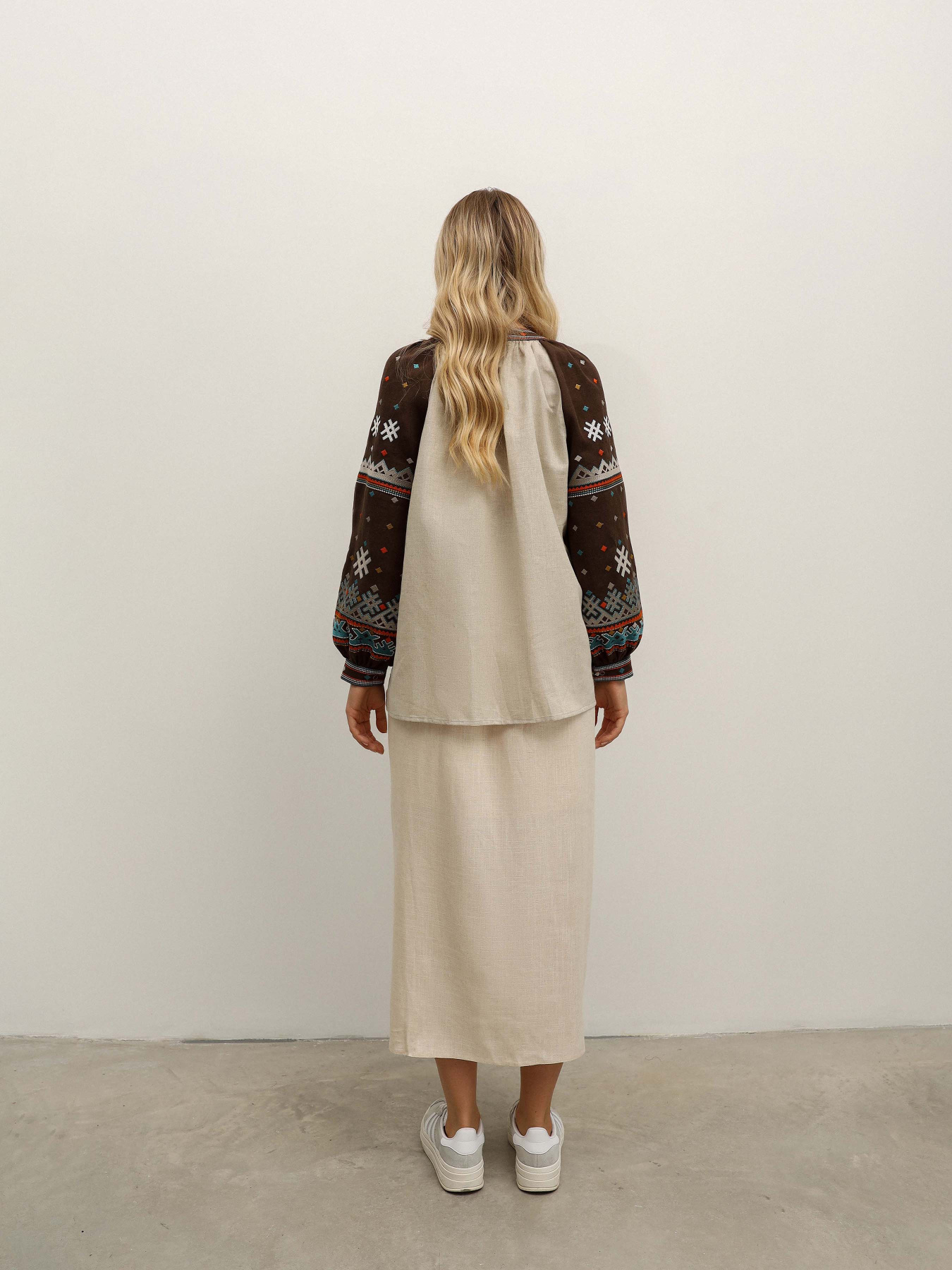 Вышитая рубашка Svarga модель SV-FB00651-1175-10002 Фото