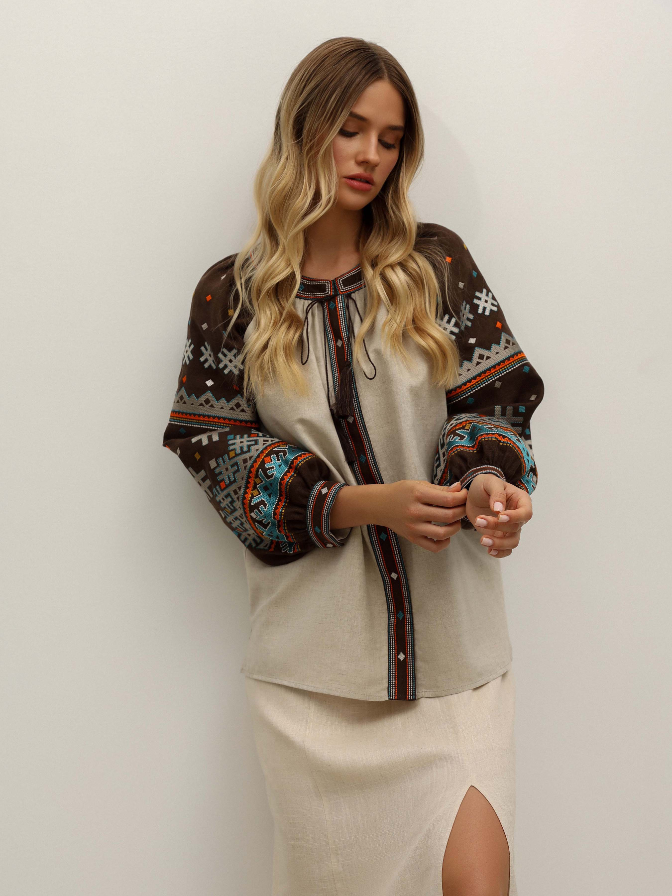 Вышитая рубашка Svarga модель SV-FB00651-1175-10002 Фото