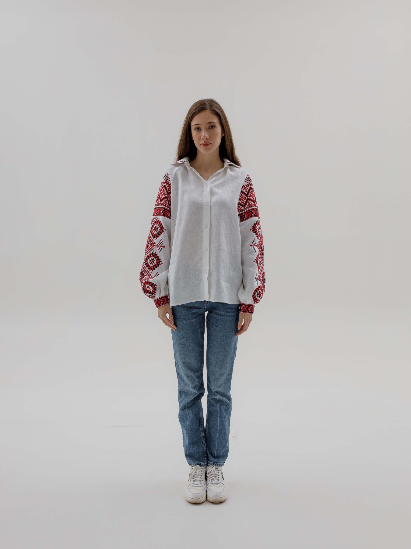 Вышитая рубашка Svarga модель SV-FB00609-1111-10001 Фото