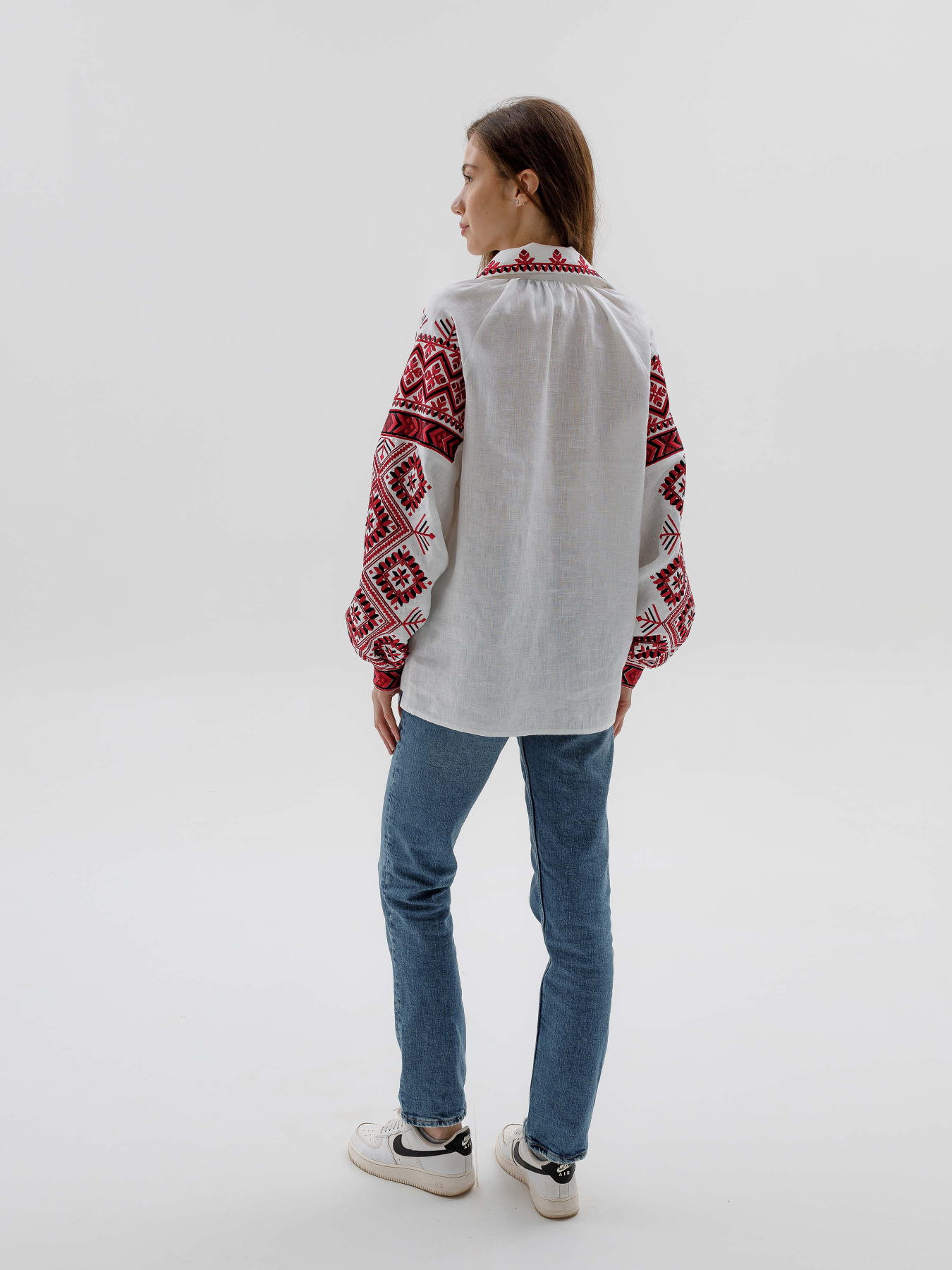 Вышитая рубашка Svarga модель SV-FB00609-1111-10001 Фото