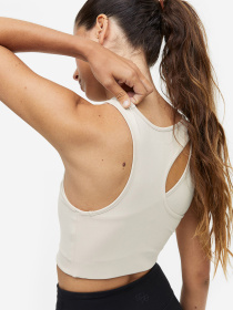 Спортивний топ H&M модель 71960 Спортивний топ H&M модель 71960 Фото