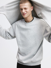 Свитшот H&M модель 71955 Свитшот H&M модель 71955 Фото