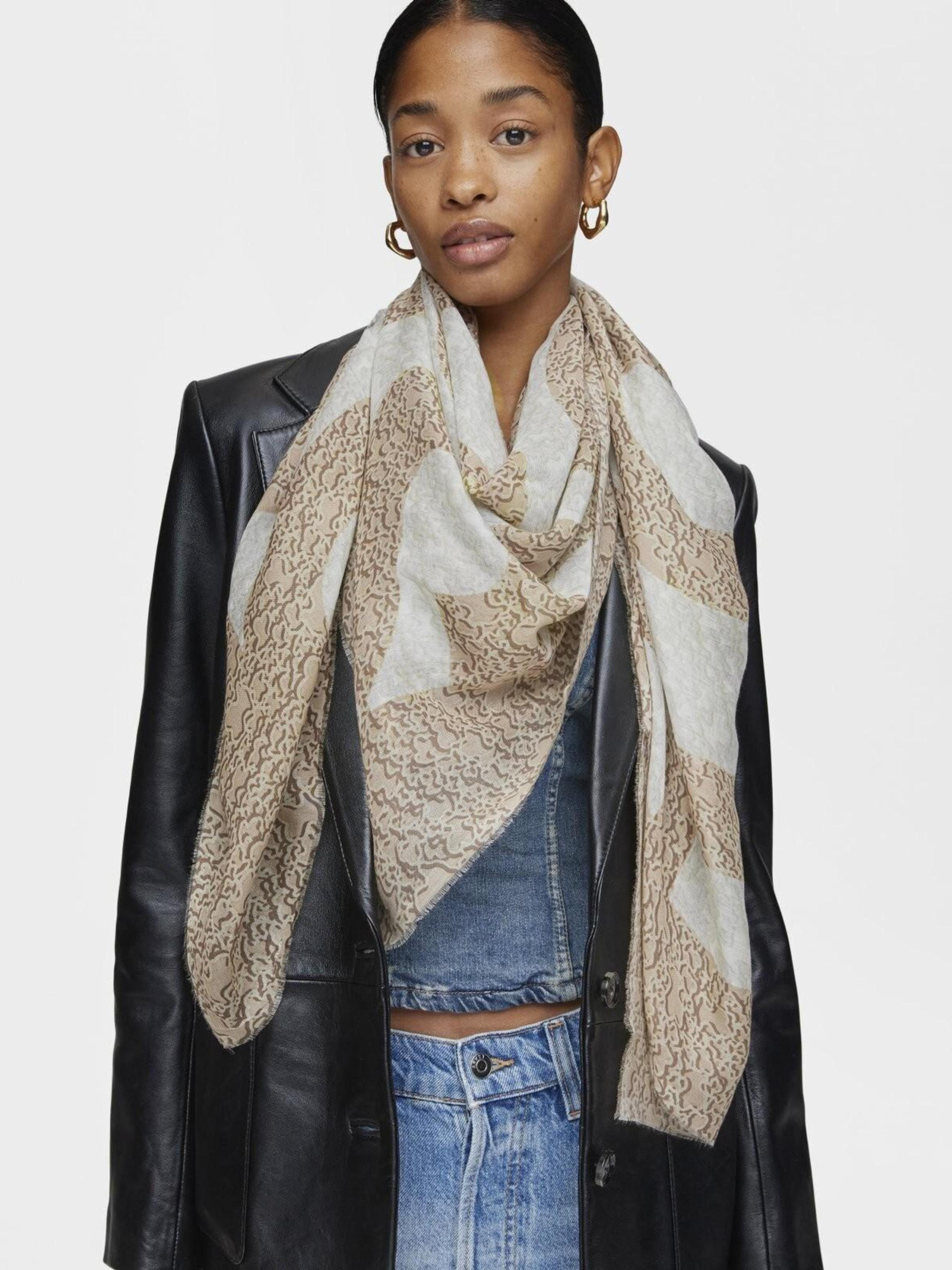 Шарф TOUS модель 2002043247 Фото