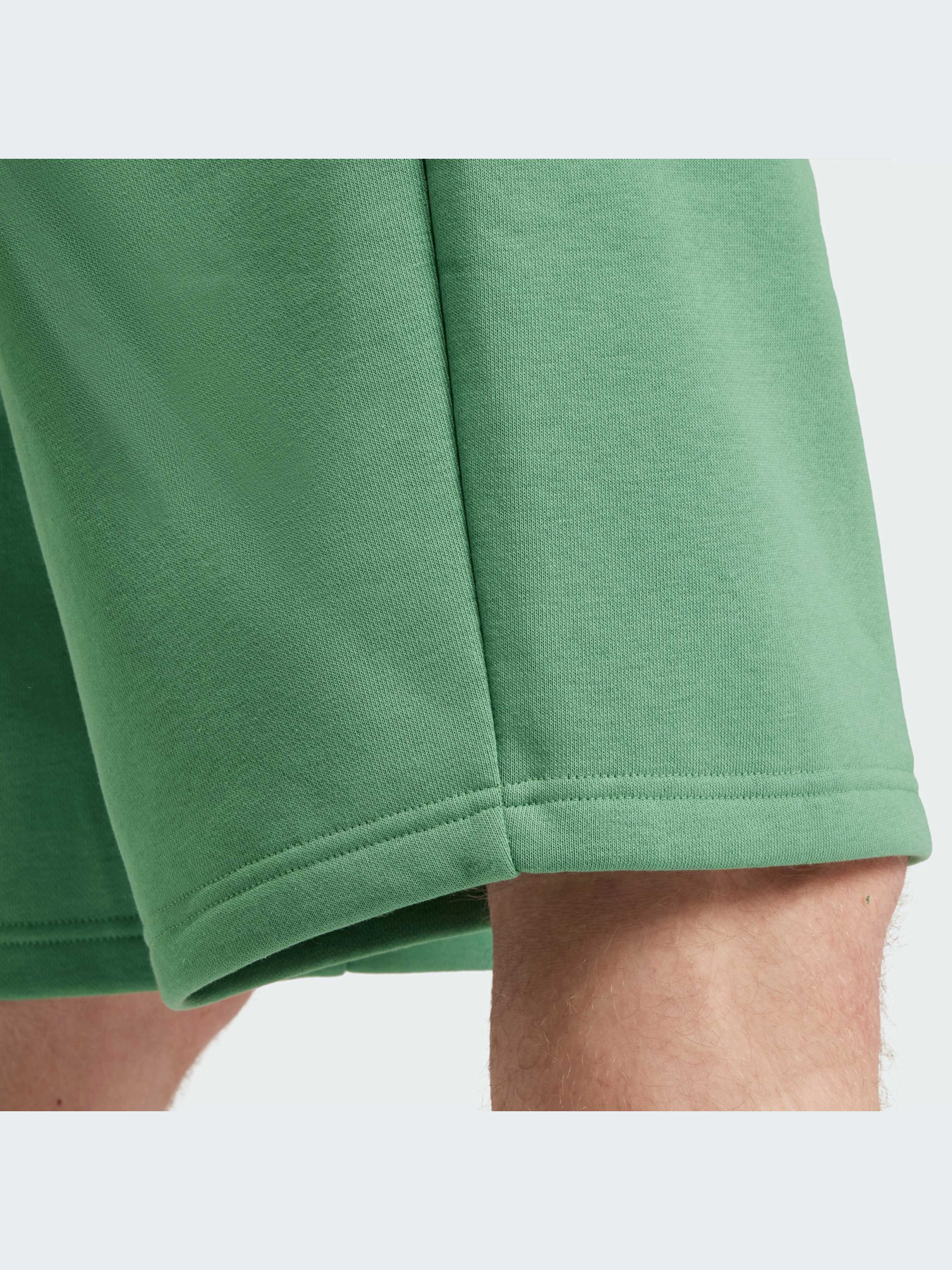 Повседневные шорты Adidas модель IU2355 Фото