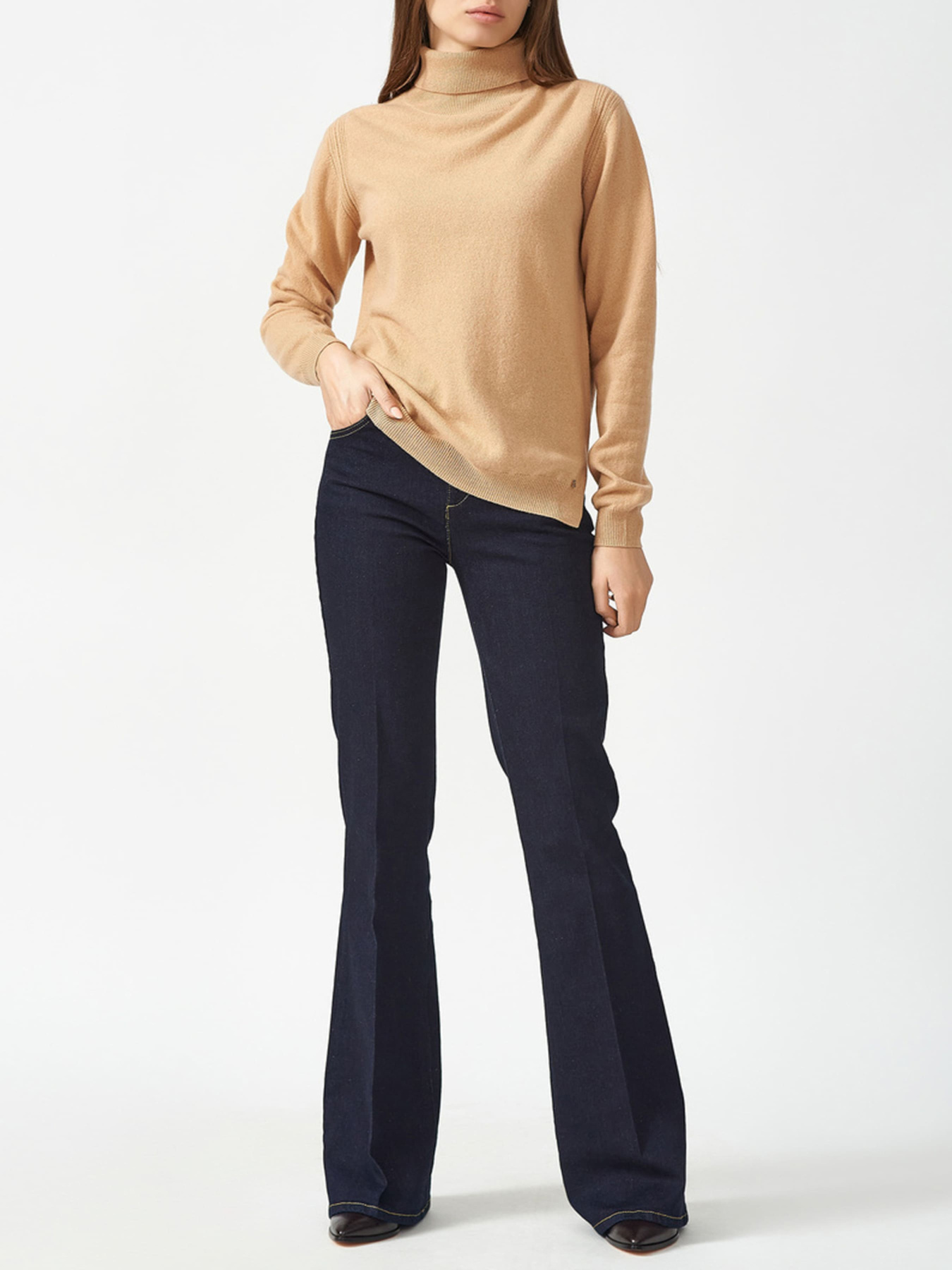 Джинси кльош KOCCA модель A23PPD0196ABUNOO00LO Фото