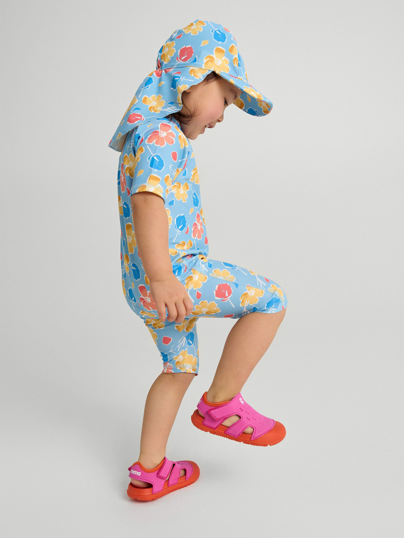 Панама REIMA Mustekala модель 5300155A-6301 Фото