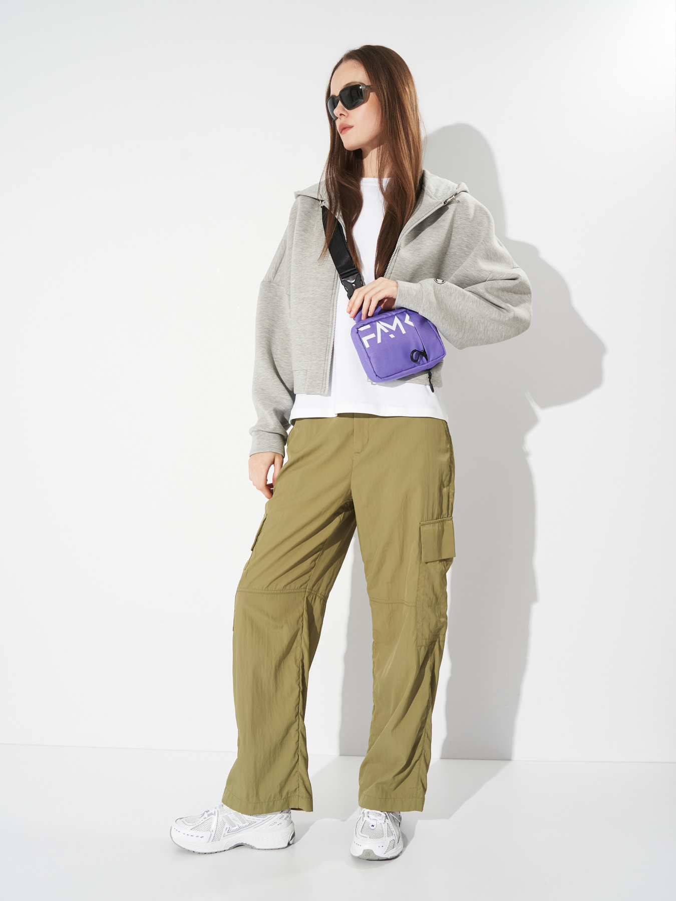 Мессенджер Famk модель 1074 Фото