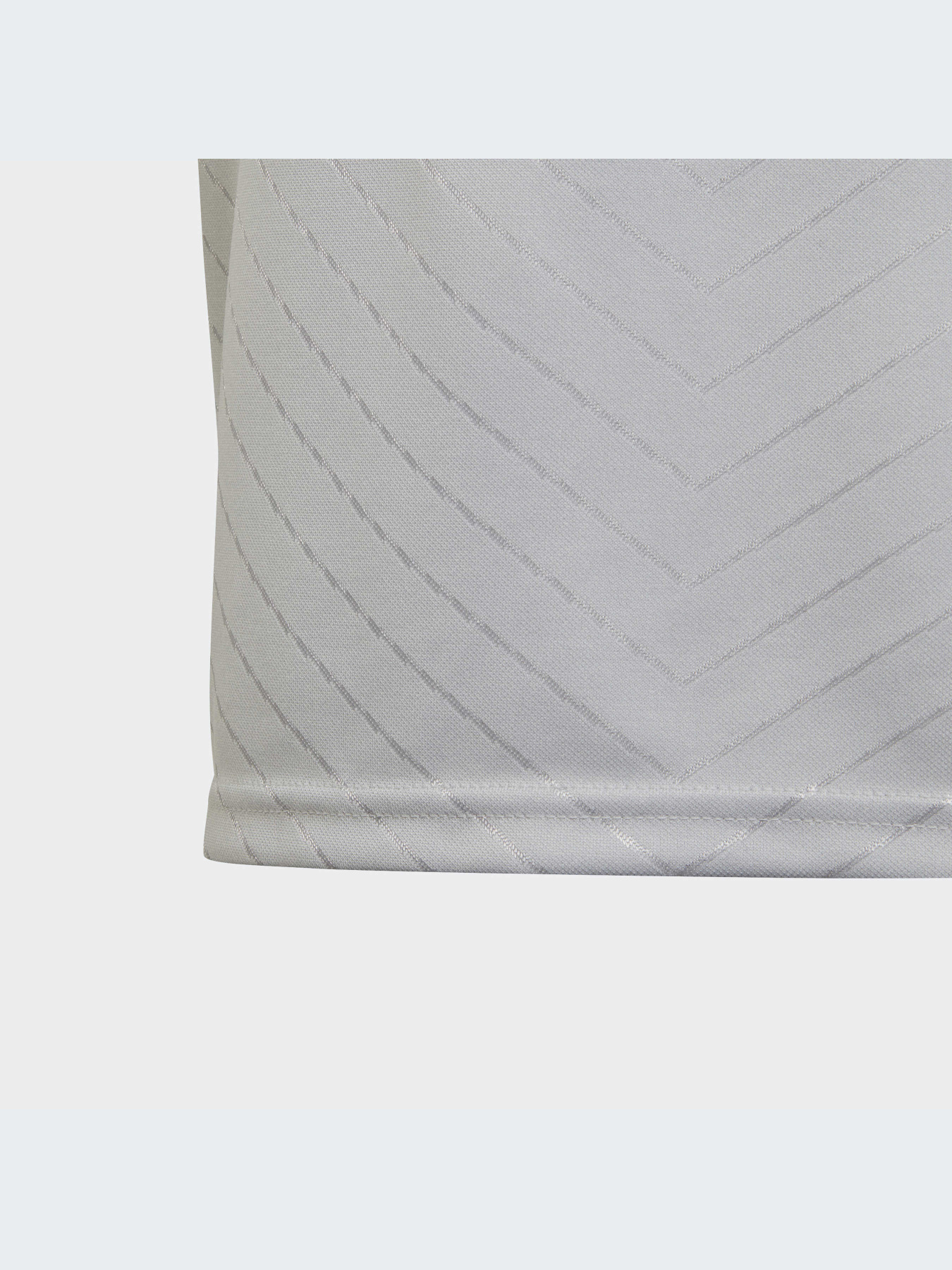 Футболка спортивная Adidas модель IC1240 Фото