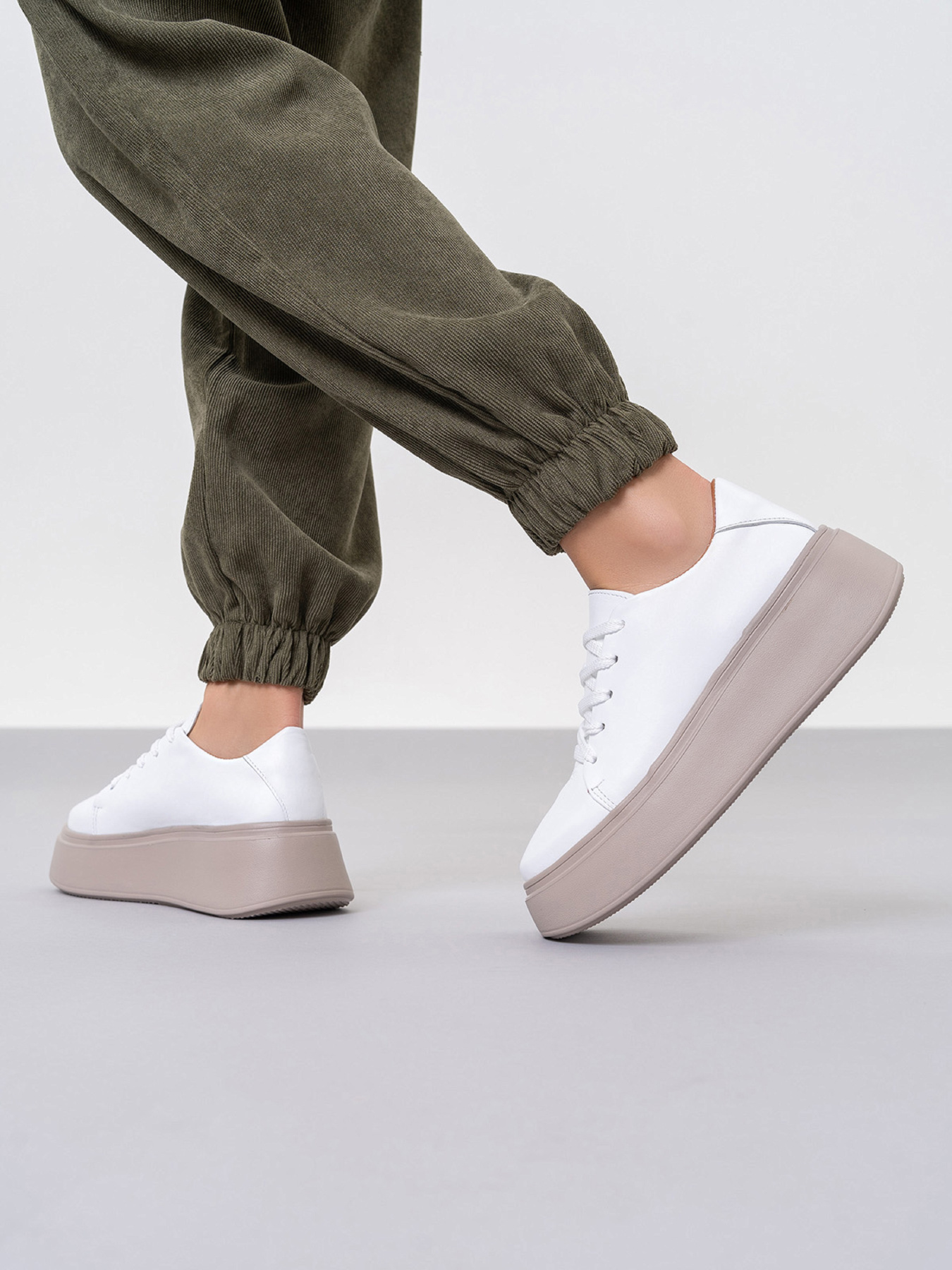 Кеди низькі ISSA Plus модель OB2-410_белый Кеди низькі ISSA Plus модель OB2-410_белый Фото