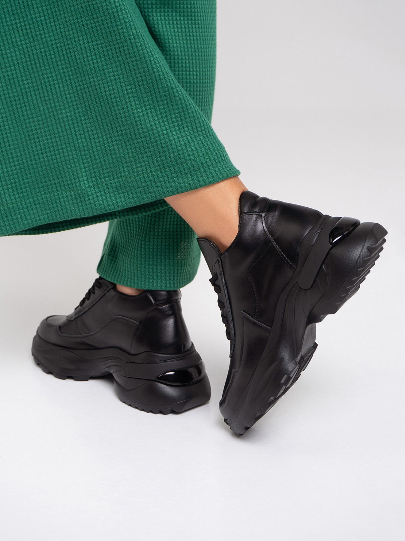 Кроссовки ISSA Plus модель OB2-413_черный Фото