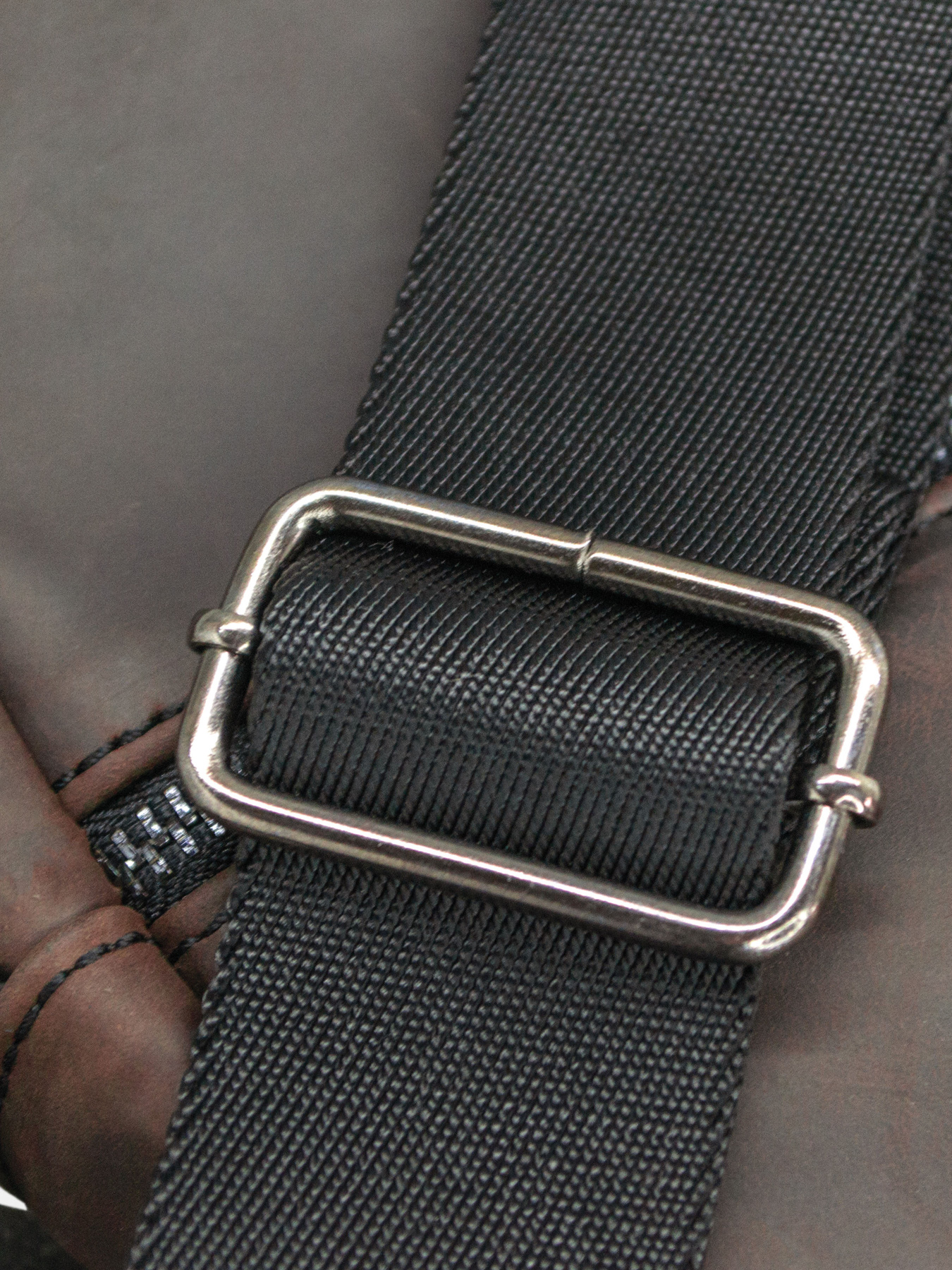 Мессенджер Famk модель 8024 Фото