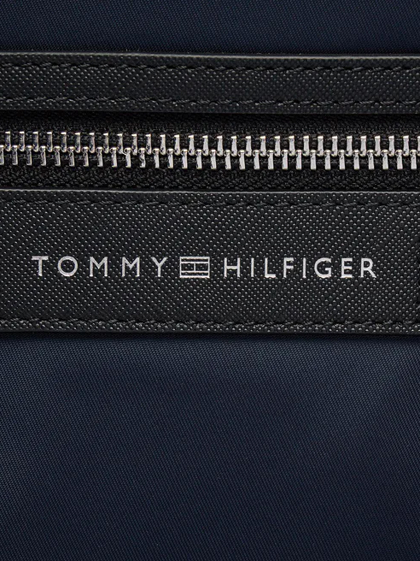 Рюкзаки Tommy Hilfiger модель AM0AM11835-DW6 Фото