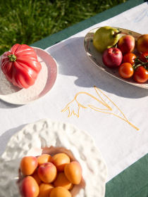 Ранер (доріжка) з льону з машинною вишивкою "Квіт" GNIZDO модель LTRMEKC-002 Фото