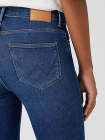 Джинсы Wrangler модель W26LZM23Z_30 Фото
