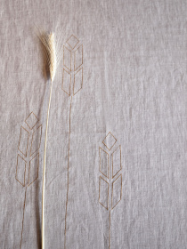 Ранер (доріжка) з льону з машинною вишивкою "Колоски" GNIZDO модель LRMESC-001-S Фото