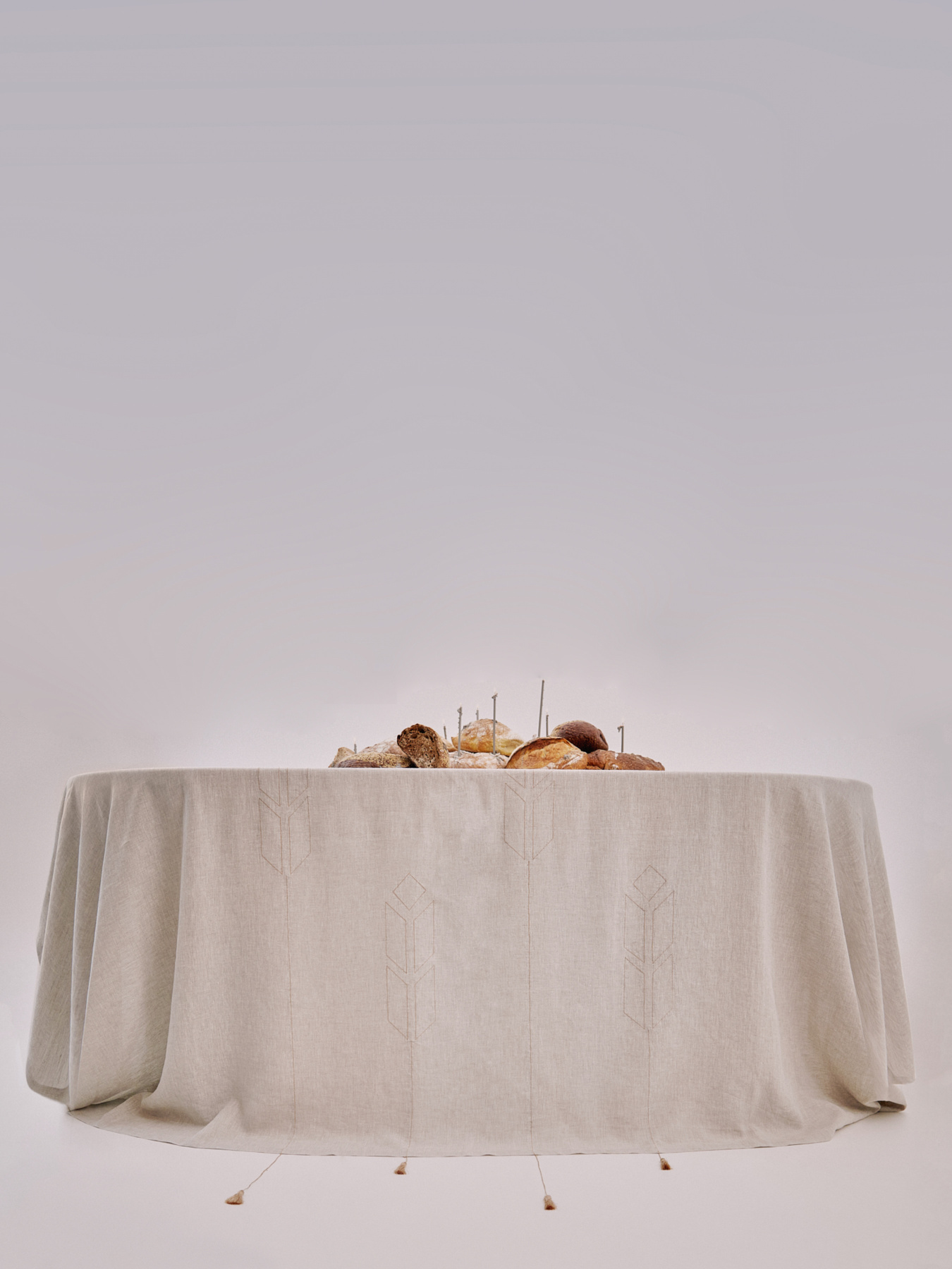 Скатертина з льону з машинною вишивкою "Колоски" GNIZDO модель LTMESC-001-s Скатертина з льону з машинною вишивкою "Колоски" GNIZDO модель LTMESC-001-s Фото