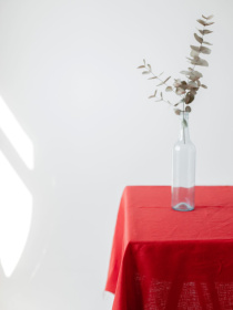 Скатертина з льону однотонна в кольорі "Поле маків" GNIZDO модель LTMC-008-S Скатертина з льону однотонна в кольорі "Поле маків" GNIZDO модель LTMC-008-S Фото