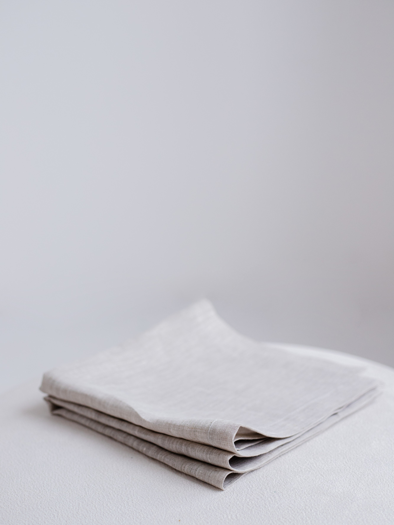 Набір з 2-х столових серветок з льону класичних однотонних в кольорі "Еко" GNIZDO модель LCTNMC-001 Набір з 2-х столових серветок з льону класичних однотонних в кольорі "Еко" GNIZDO модель LCTNMC-001 Фото