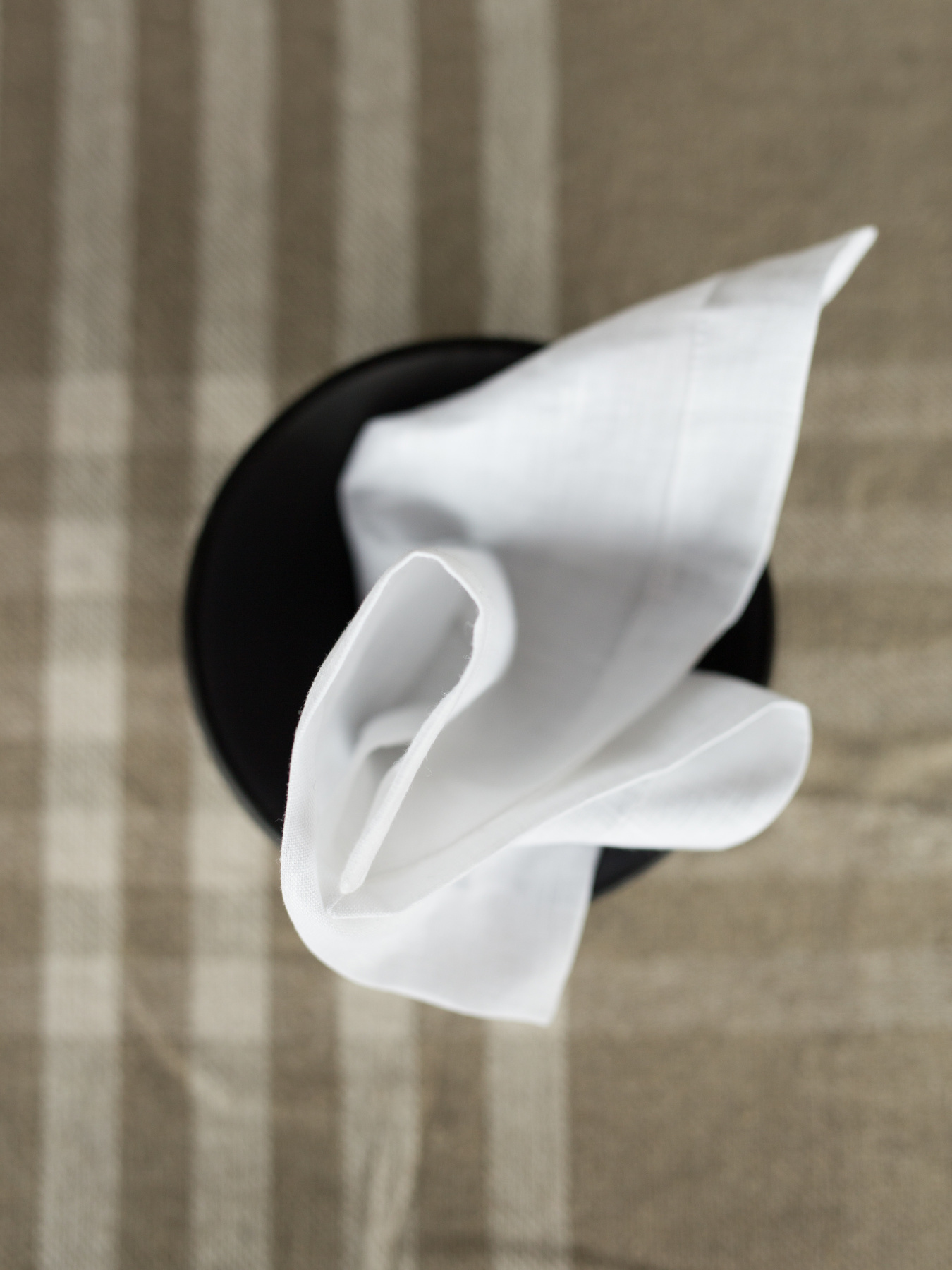 Набір з 2-х столових серветок з льону класичних однотонних в кольорі "Молоко" GNIZDO модель LCTNMC-002 Набір з 2-х столових серветок з льону класичних однотонних в кольорі "Молоко" GNIZDO модель LCTNMC-002 Фото