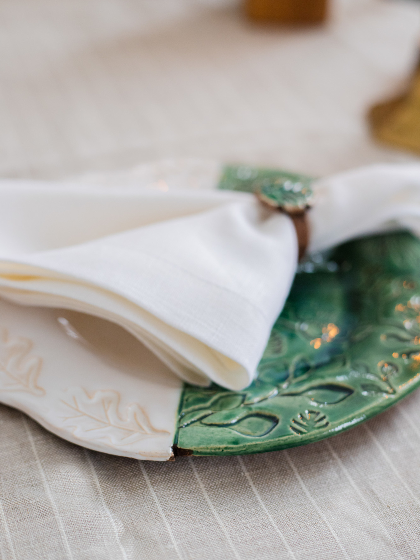 Набір з 2-х столових серветок з льону класичних однотонних в кольорі "Молоко" GNIZDO модель LCTNMC-002 Набір з 2-х столових серветок з льону класичних однотонних в кольорі "Молоко" GNIZDO модель LCTNMC-002 Фото