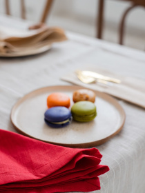 Набір з 2-х столових серветок з льону класичних однотонних в кольорі "Поле маків" GNIZDO модель LCTNMC-008 Набір з 2-х столових серветок з льону класичних однотонних в кольорі "Поле маків" GNIZDO модель LCTNMC-008 Фото