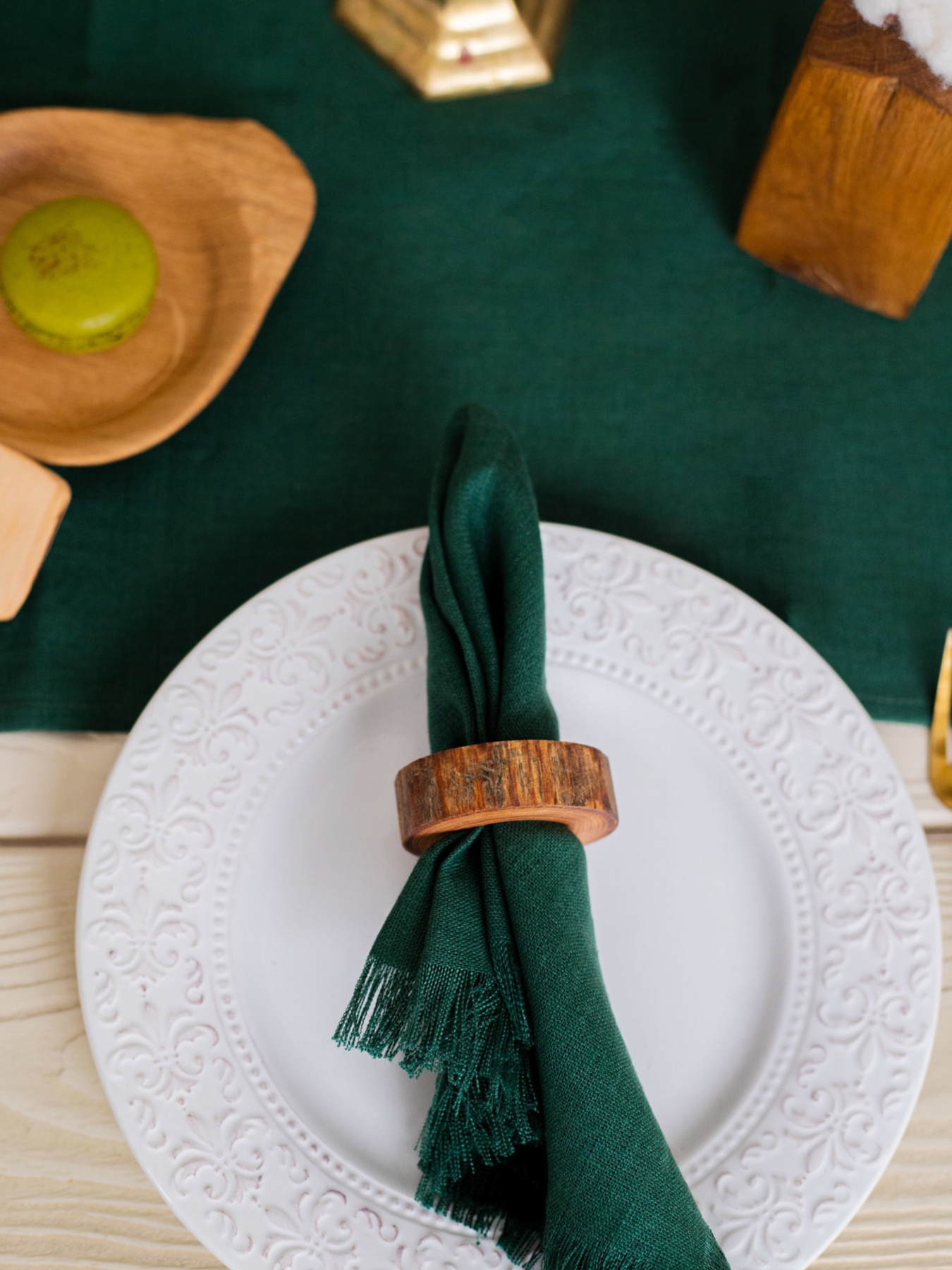 Набір з 2-х столових серветок з льону з бахромою в зеленому кольорі GNIZDO Модель LTNFE-014 Фото