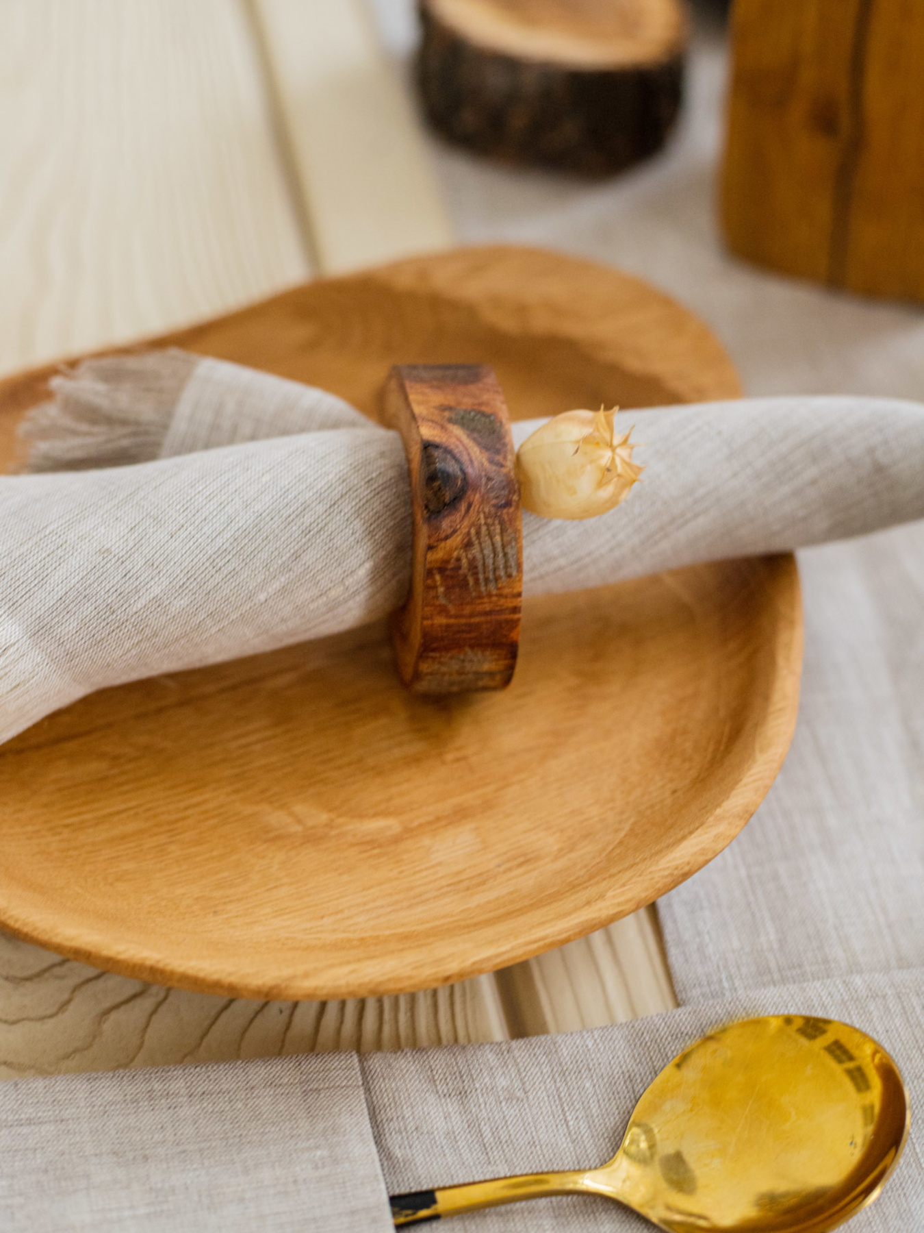 Набір з 2-х столових серветок з льону з бахромою в кольорі "Еко" GNIZDO модель LTNFE-001 Набір з 2-х столових серветок з льону з бахромою в кольорі "Еко" GNIZDO модель LTNFE-001 Фото