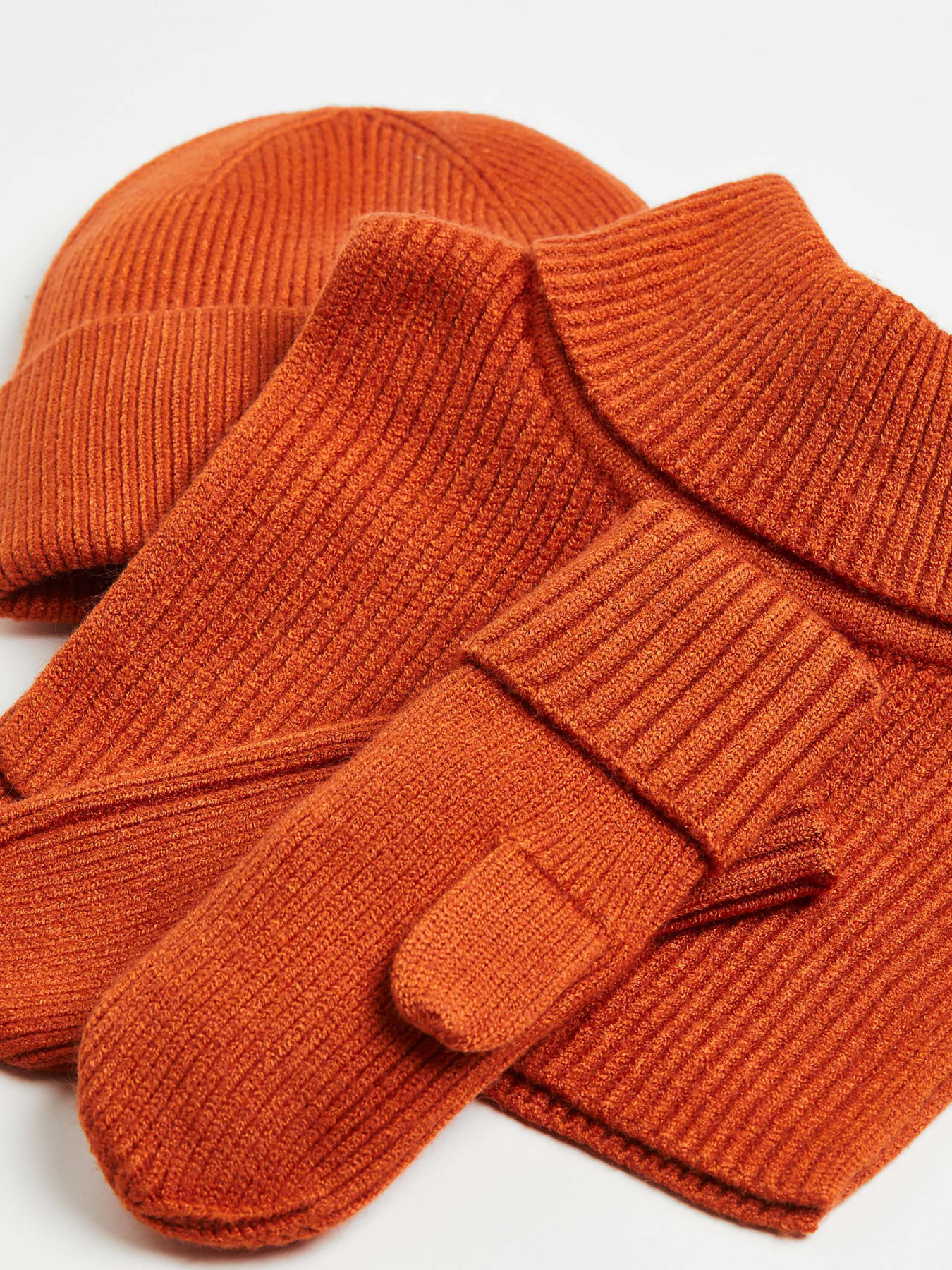 Шапка/шарф H&M модель 71667 Фото