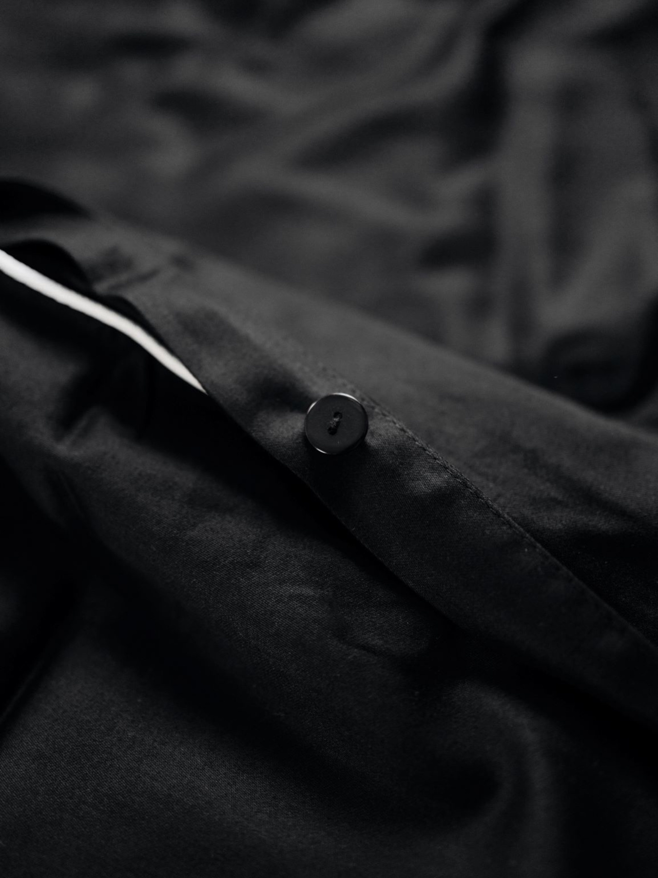 Комплект постільної білизни Black з принтом "Поцілунок" B.D.S.M. модель SBCPKB01 Фото