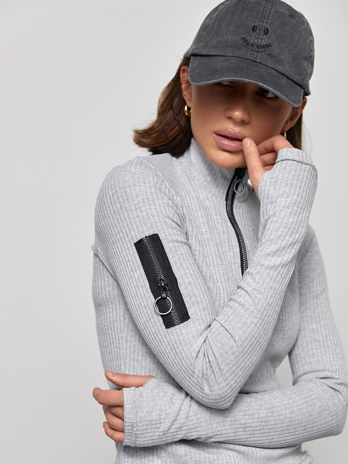 Повсякденний костюм ISSA Plus модель SA-507_светло-серый Фото