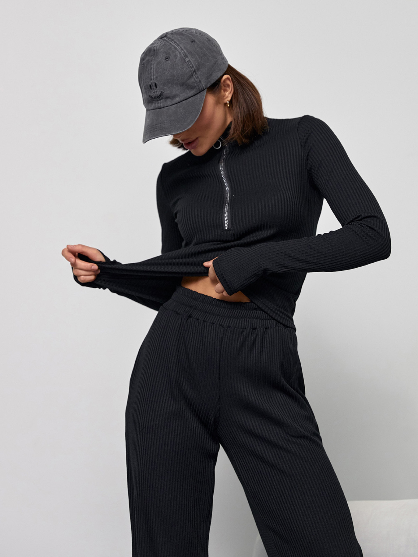 Костюм ISSA Plus модель SA-507_черный Фото