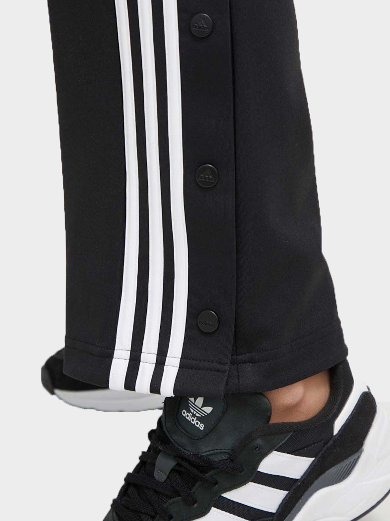 Брюки Adidas модель IN1833 Фото