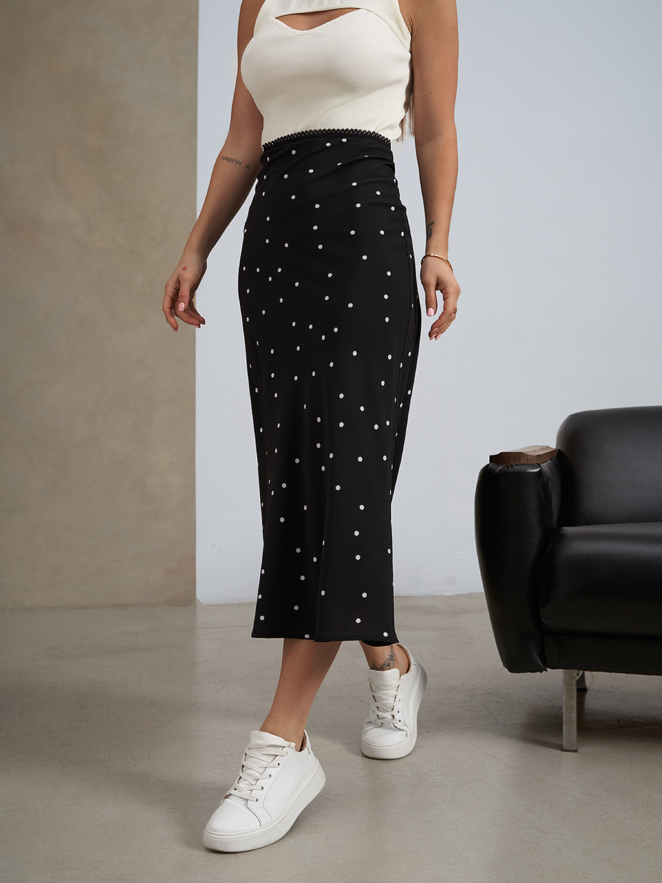 Юбка миди ISSA Plus модель 14471_черный Фото