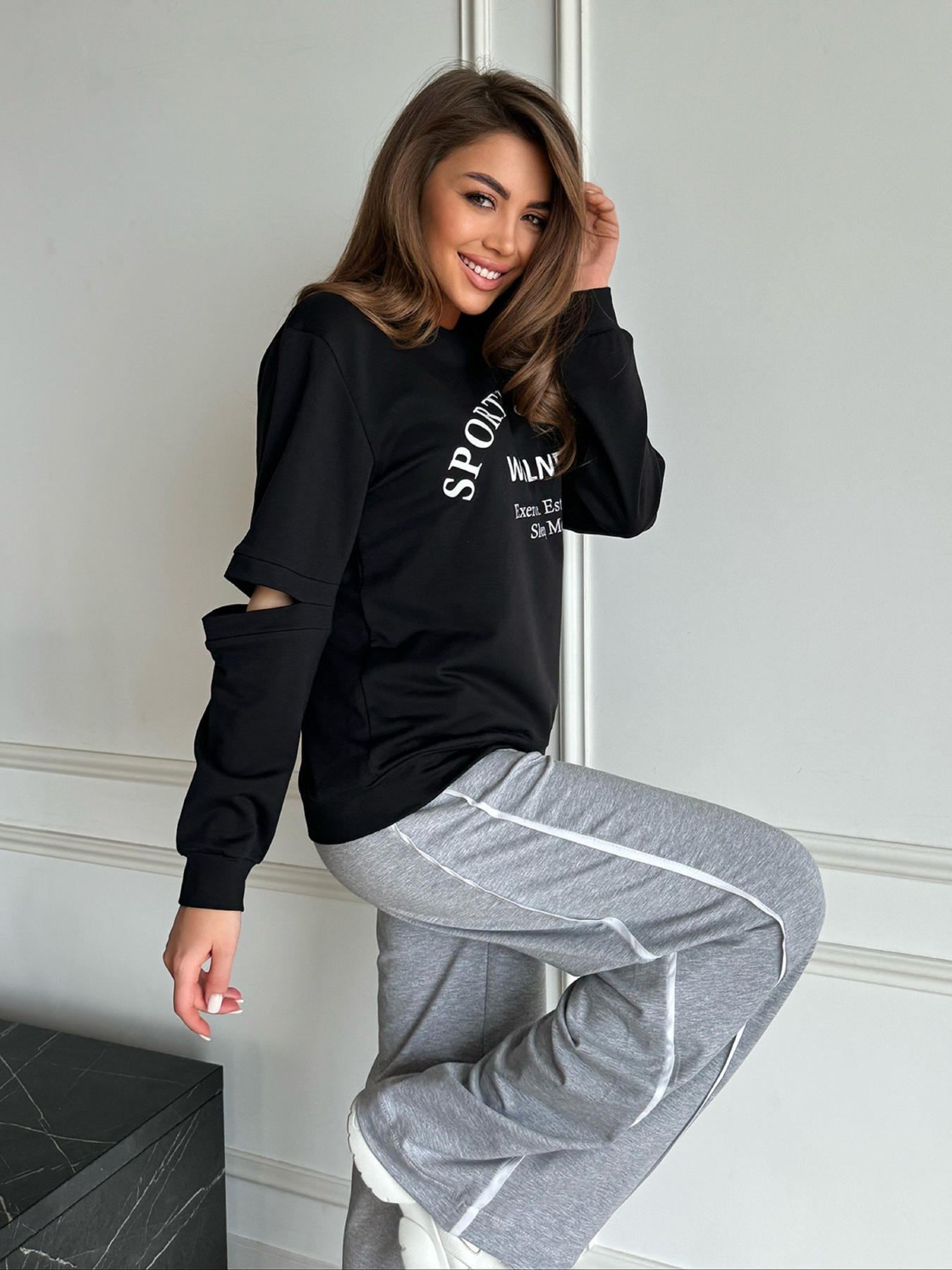 Світшот ISSA Plus модель 14488_черный Світшот ISSA Plus модель 14488_черный Фото